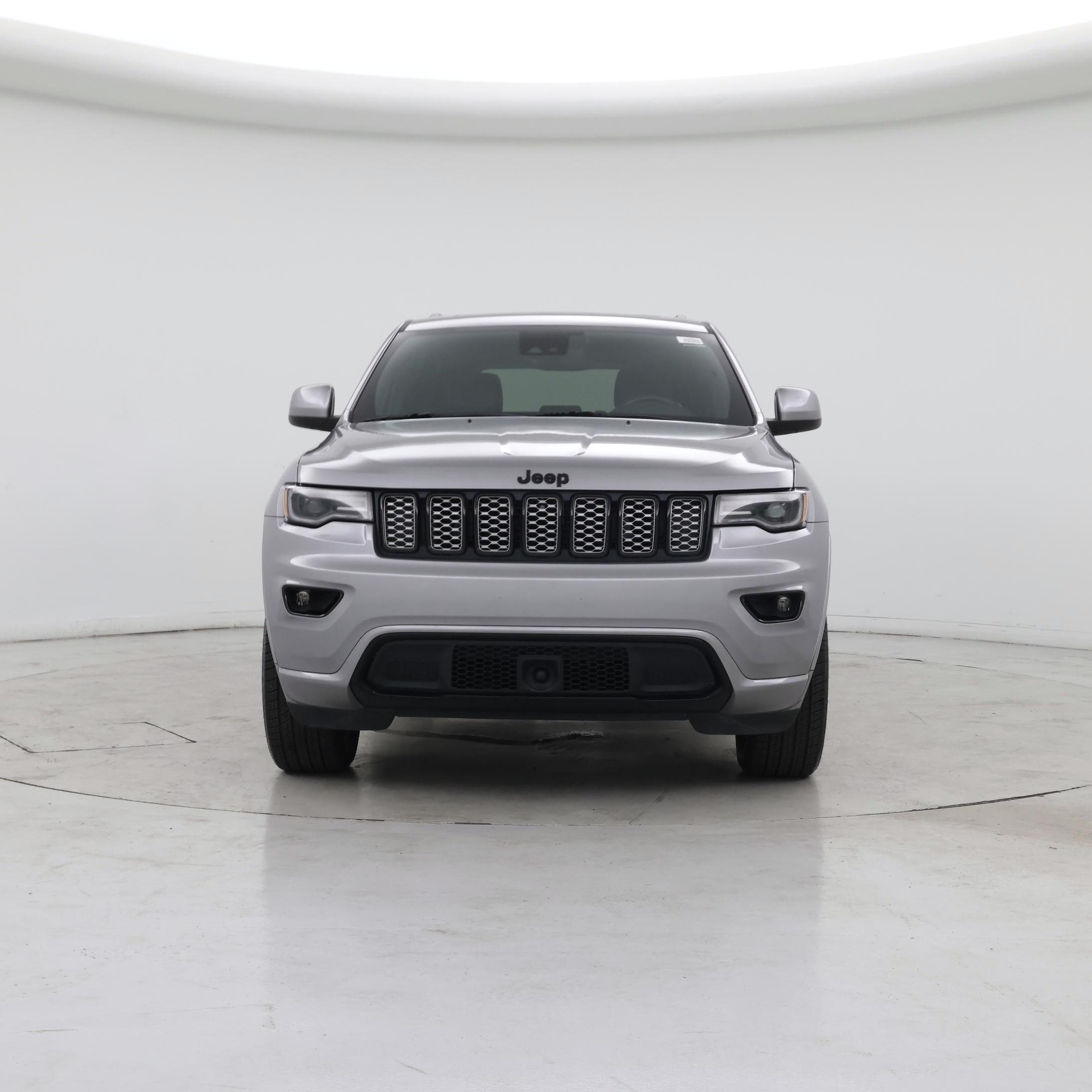 Thumbnail: 2020 Jeep Grand Cherokee - 5