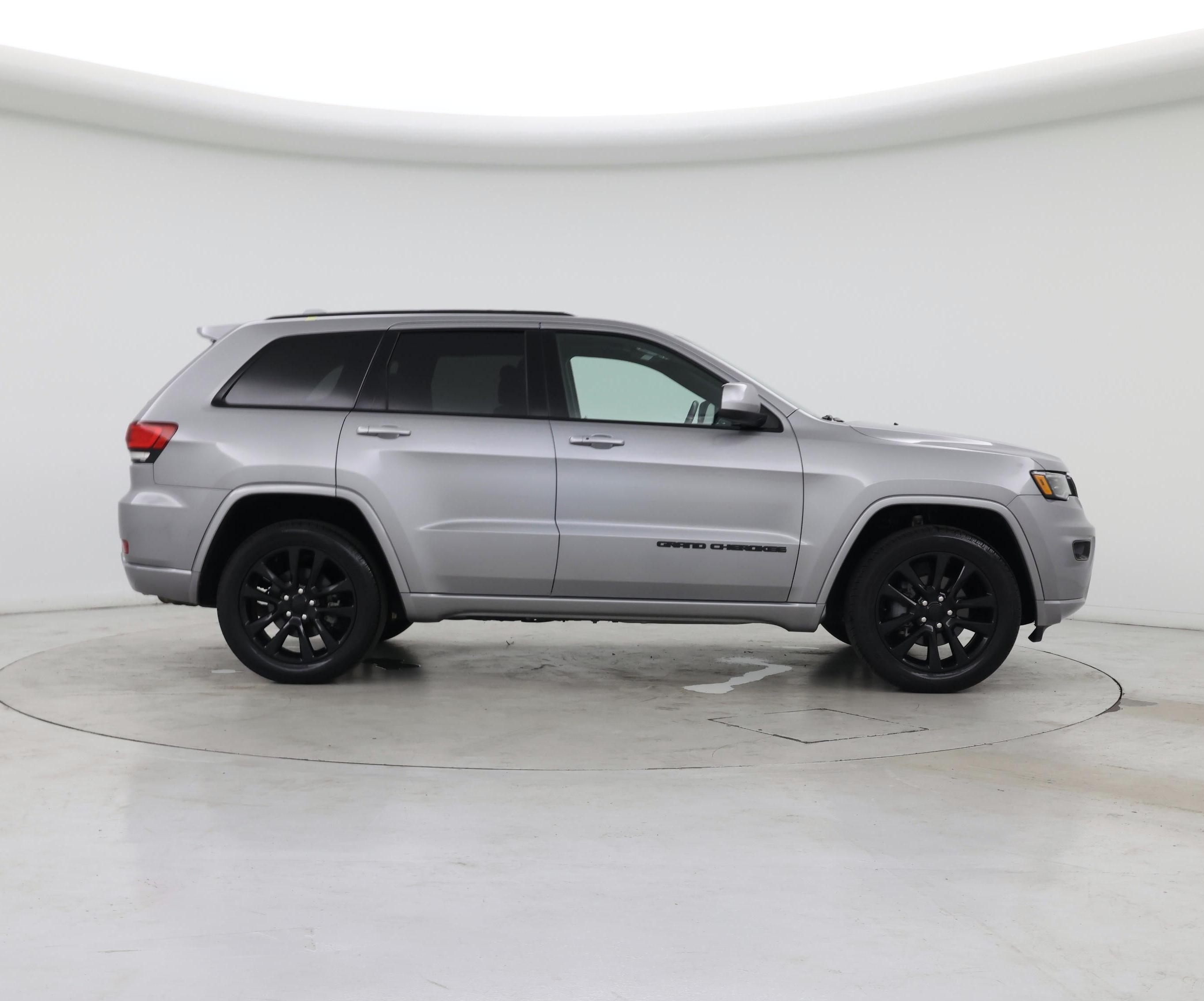 Thumbnail: 2020 Jeep Grand Cherokee - 7
