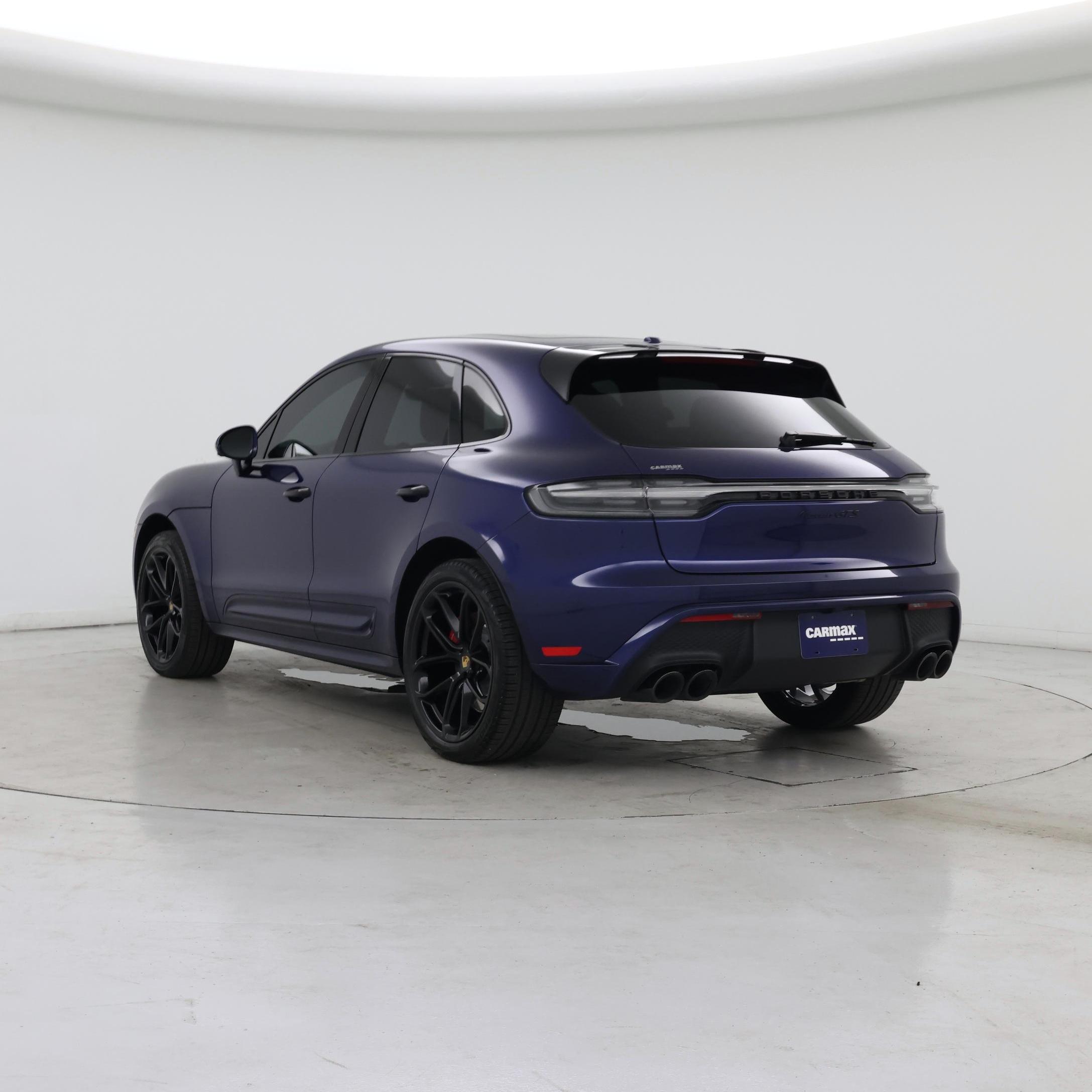 Thumbnail: 2022 Porsche Macan - 2