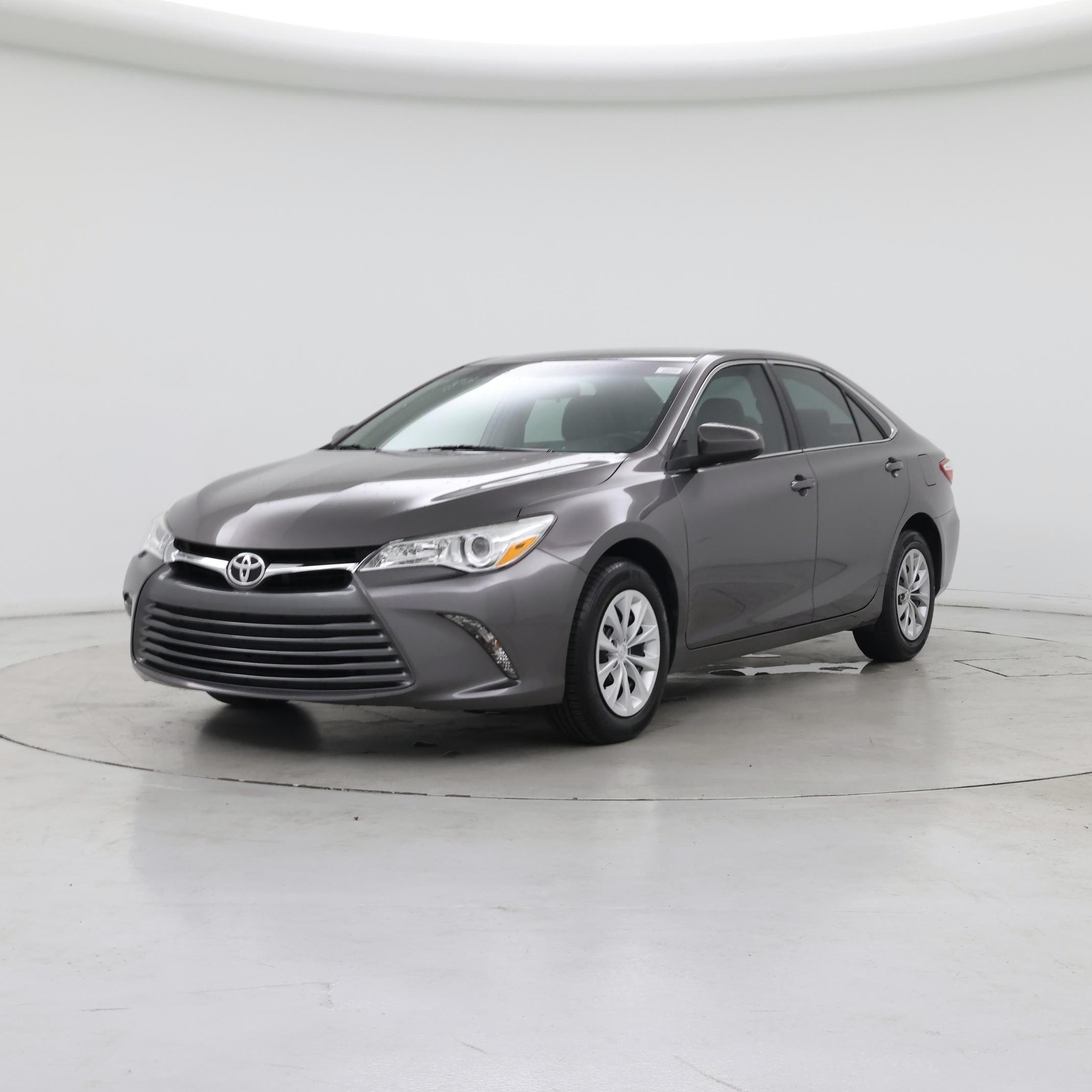 Thumbnail: 2017 Toyota Camry - 4
