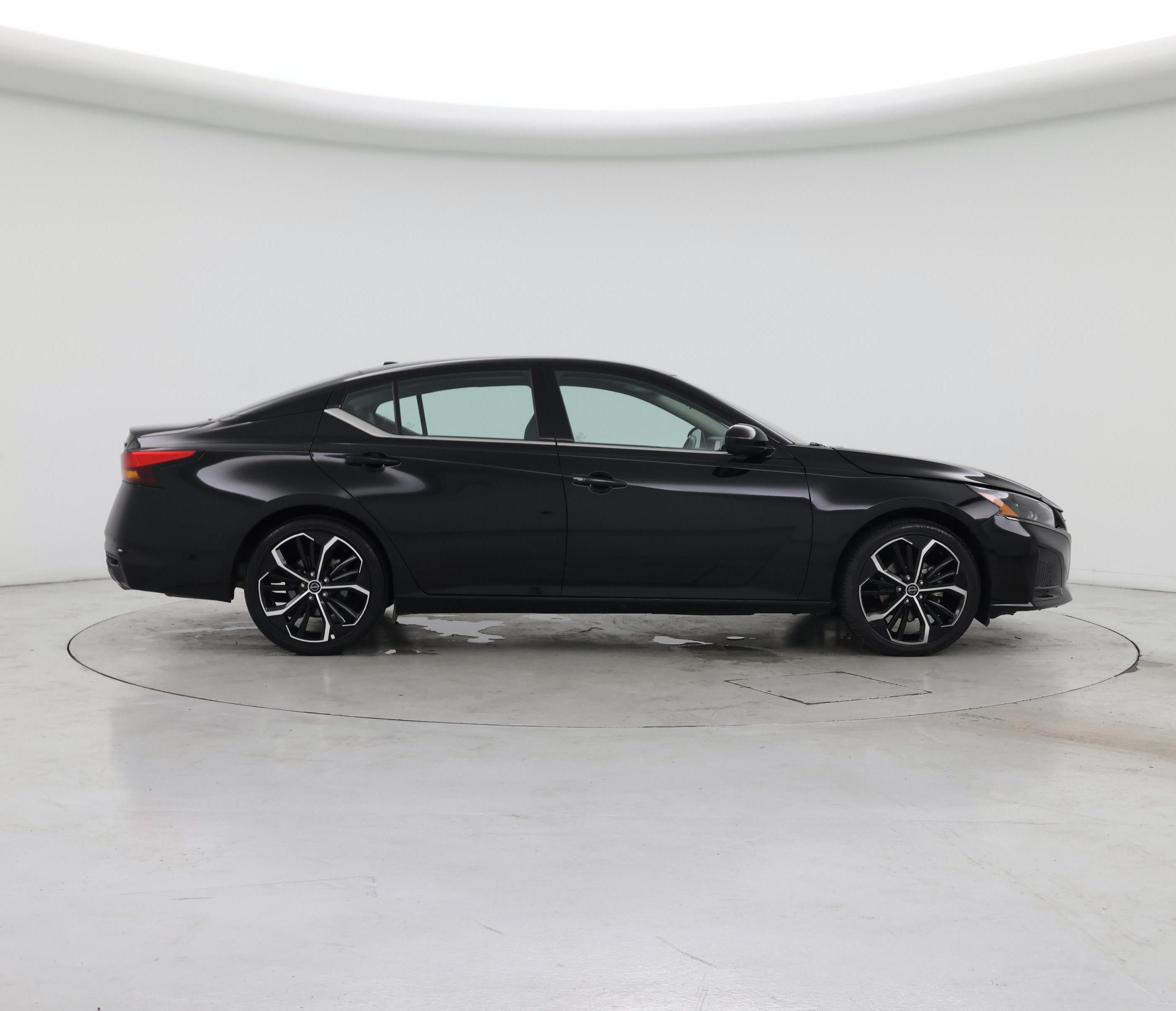 Thumbnail: 2024 Nissan Altima - 7