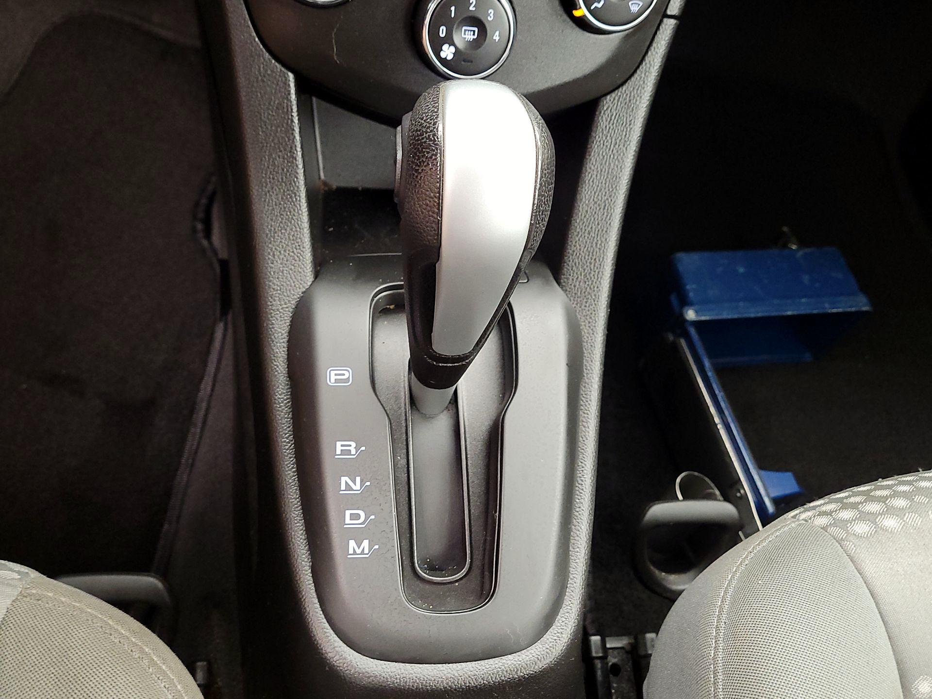 Thumbnail: 2020 Chevrolet Sonic - 17