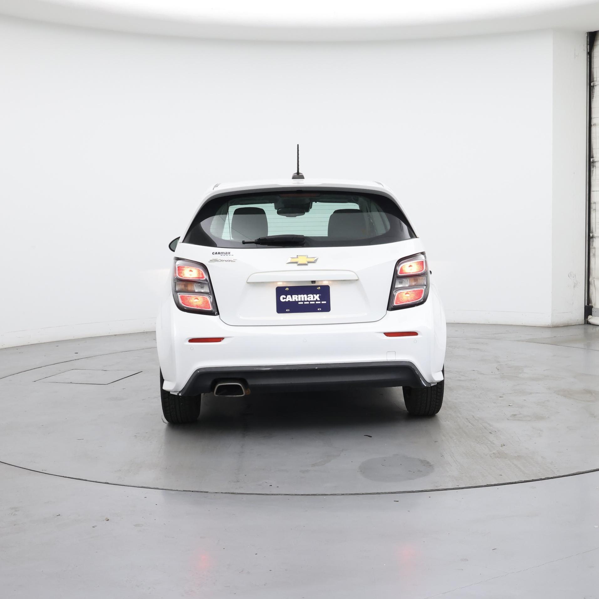 Thumbnail: 2020 Chevrolet Sonic - 6