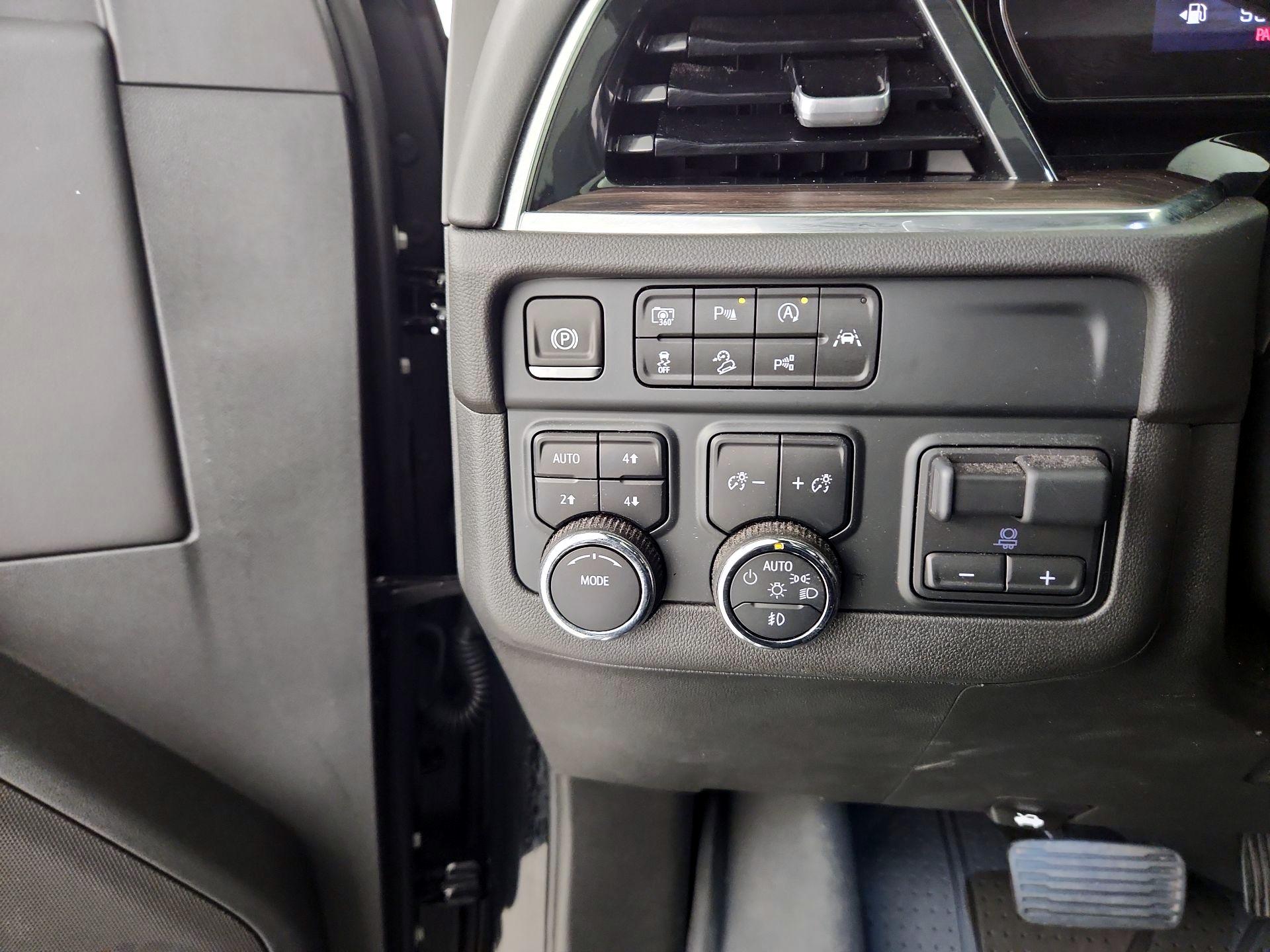 Thumbnail: 2025 Chevrolet Tahoe - 13