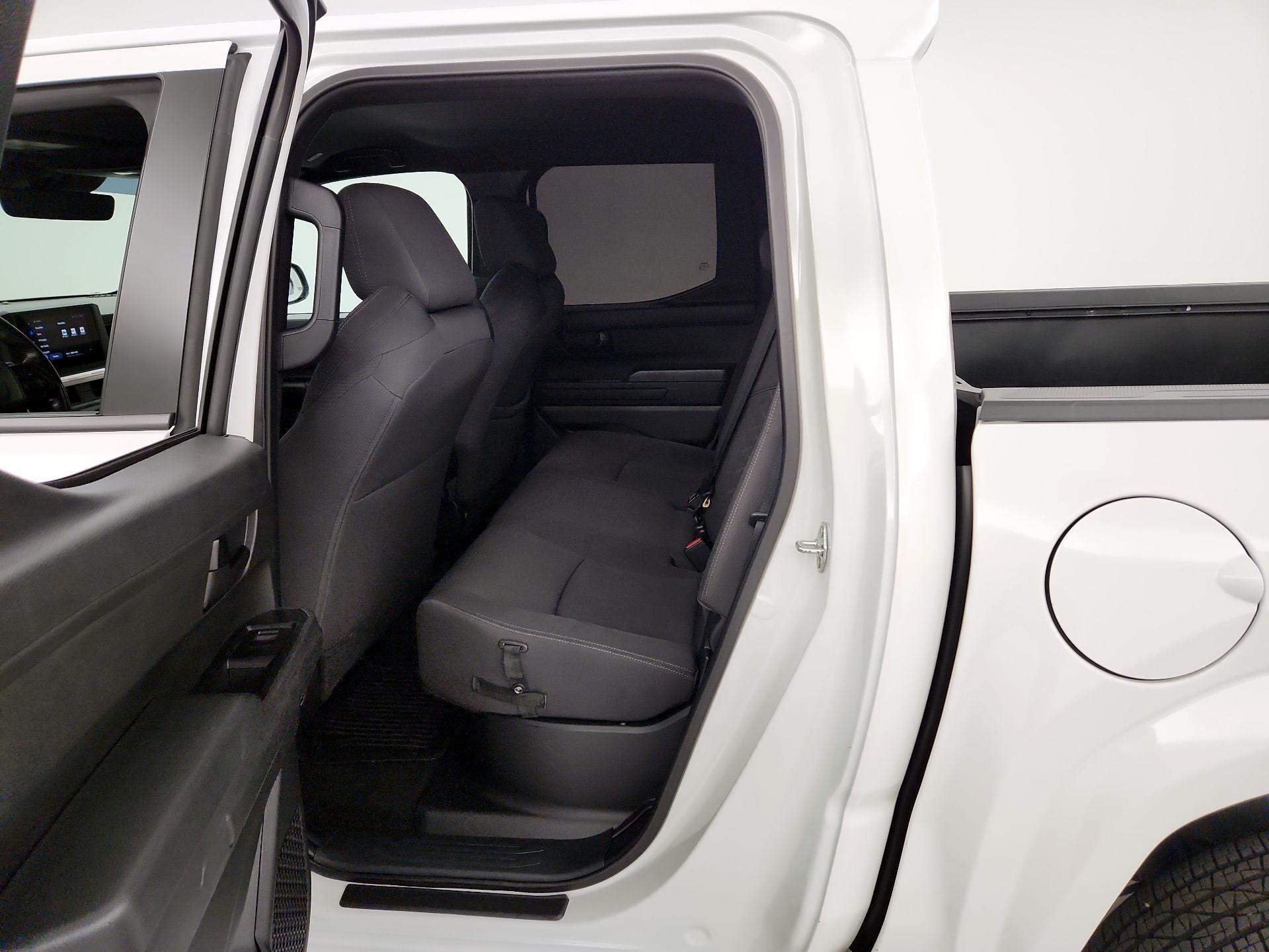 Thumbnail: 2024 Toyota Tacoma - 19