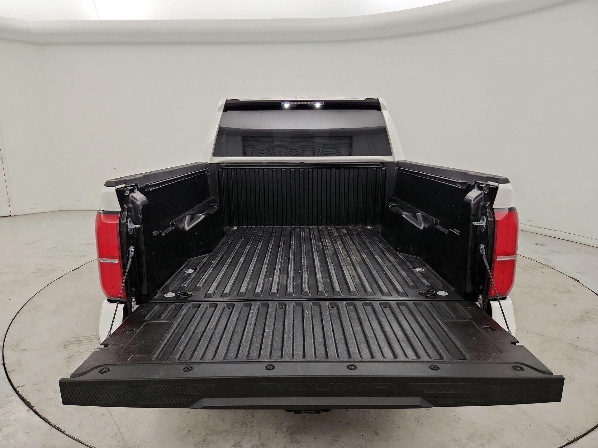 Thumbnail: 2024 Toyota Tacoma - 20