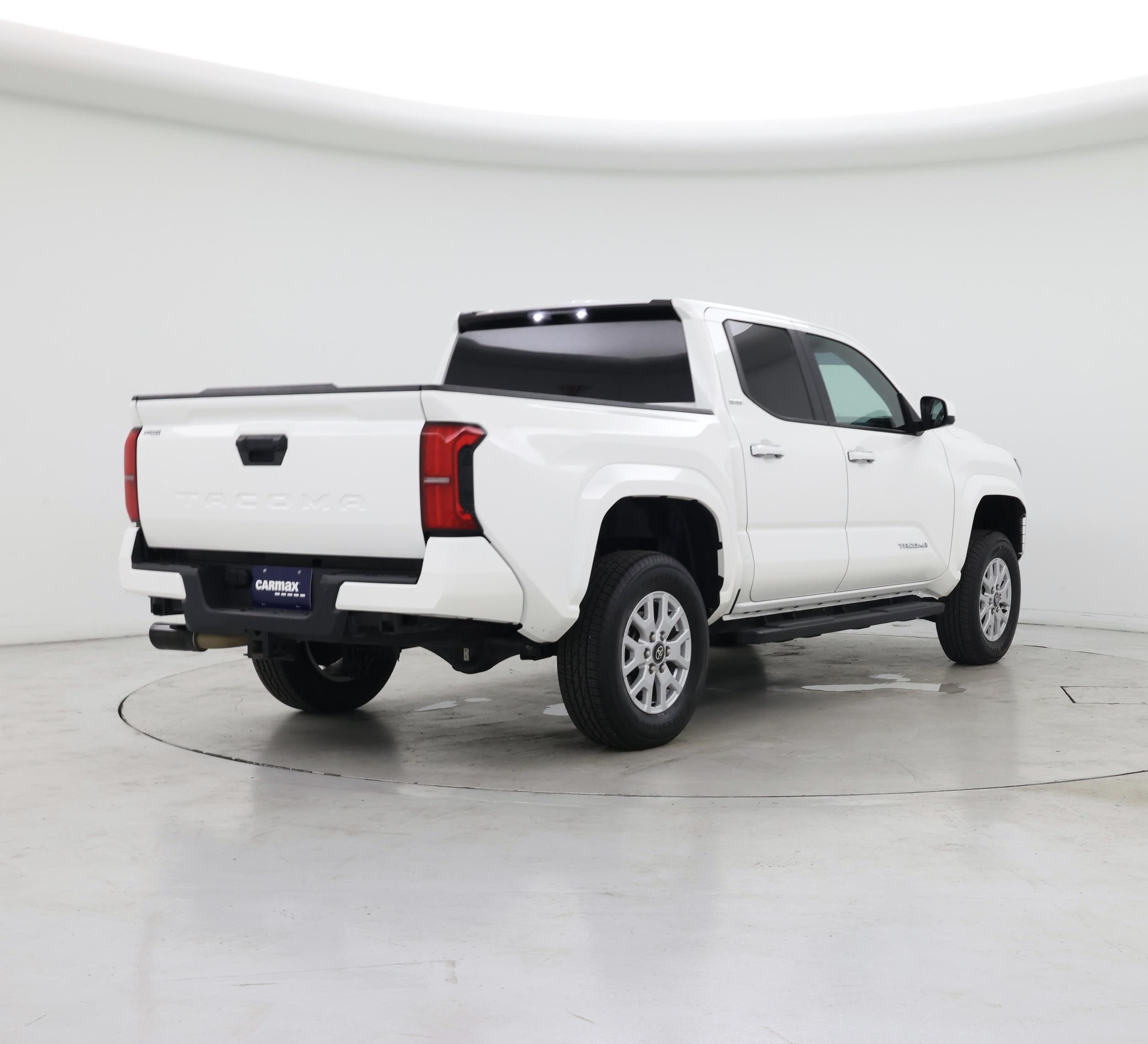 Thumbnail: 2024 Toyota Tacoma - 8