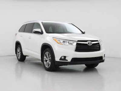 White 2014 Toyota Highlander XLE