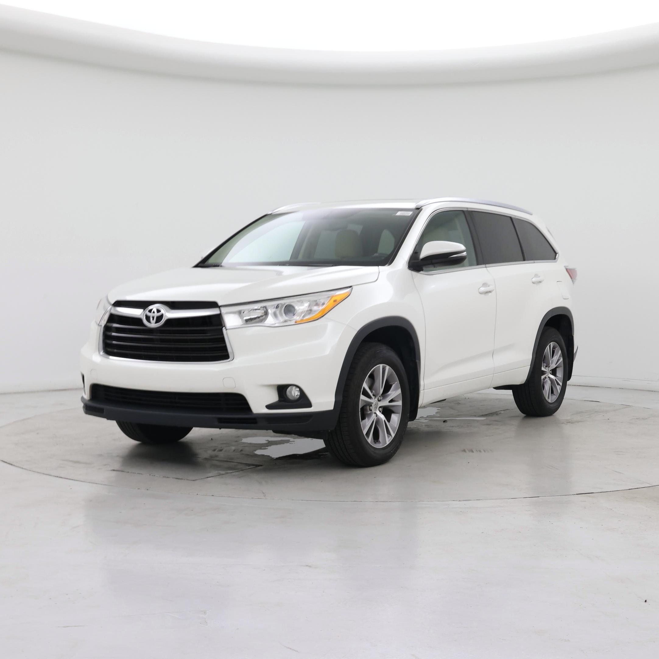 Thumbnail: 2014 Toyota Highlander - 4
