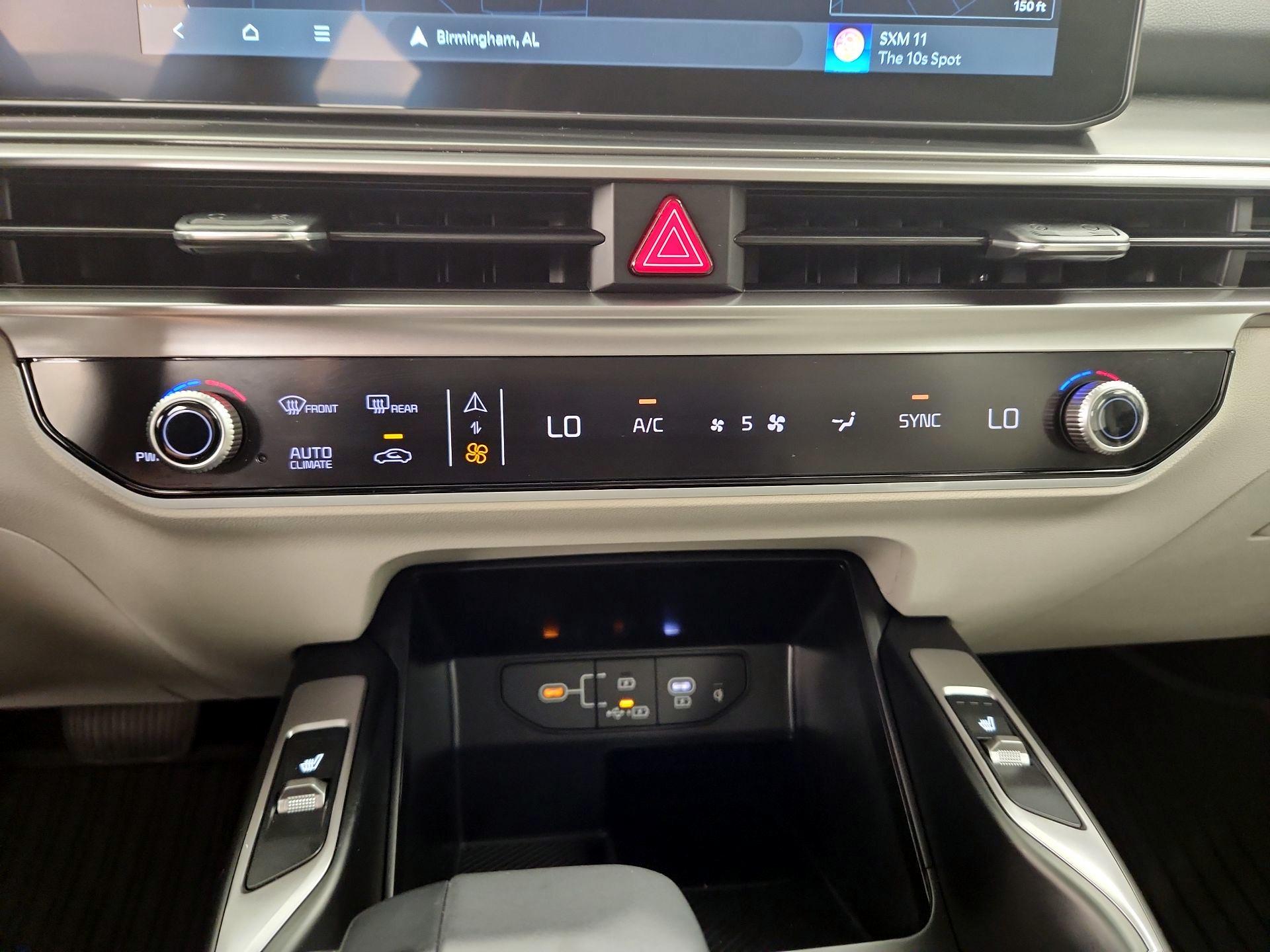 Thumbnail: 2025 Kia Sorento - 17