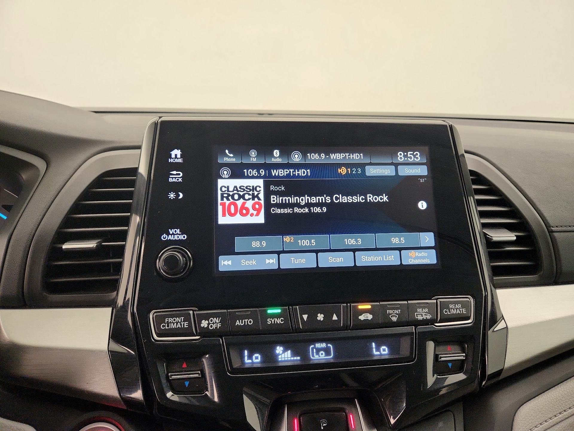 Thumbnail: 2019 Honda Odyssey - 15