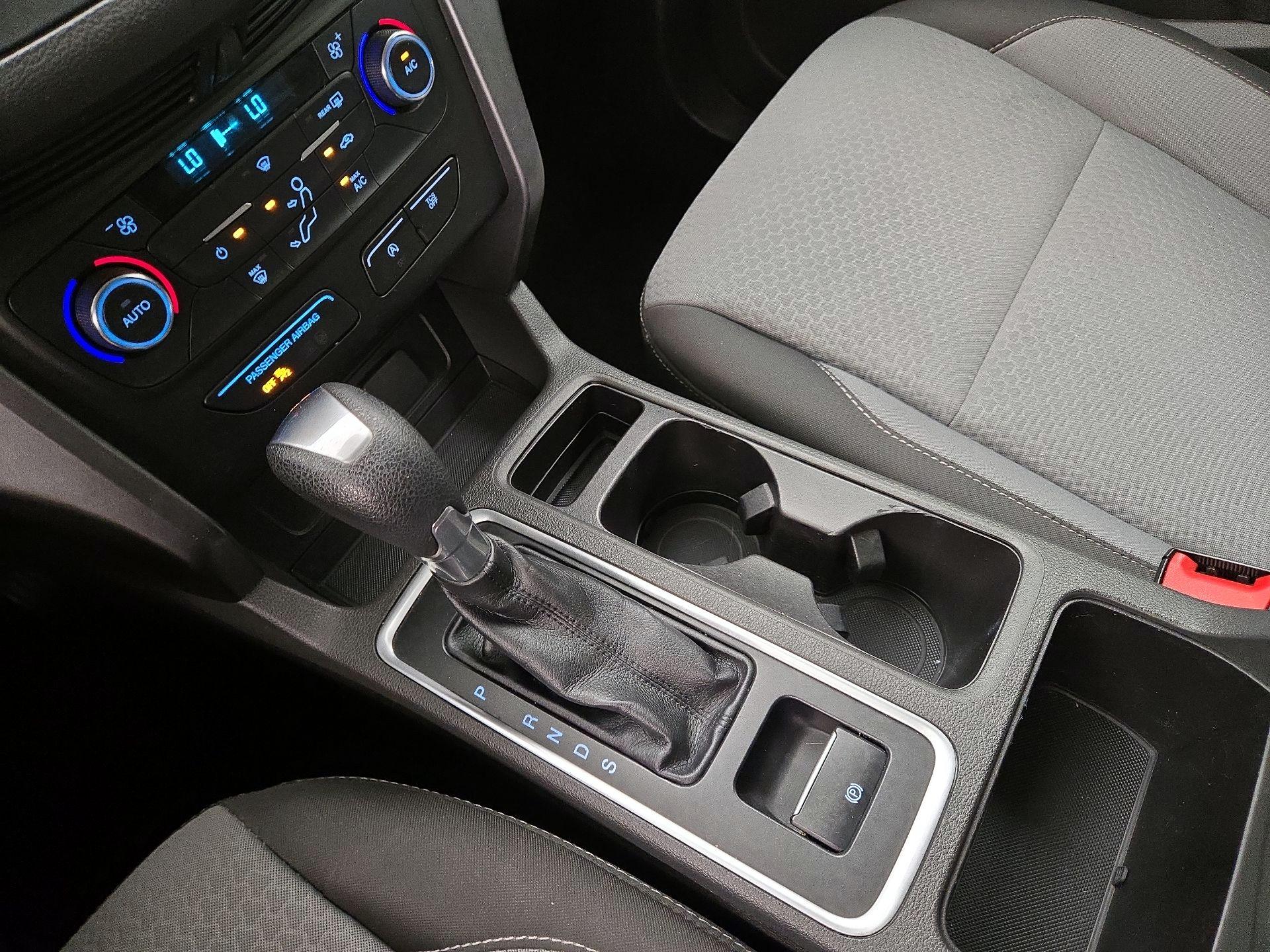 Thumbnail: 2017 Ford Escape - 17