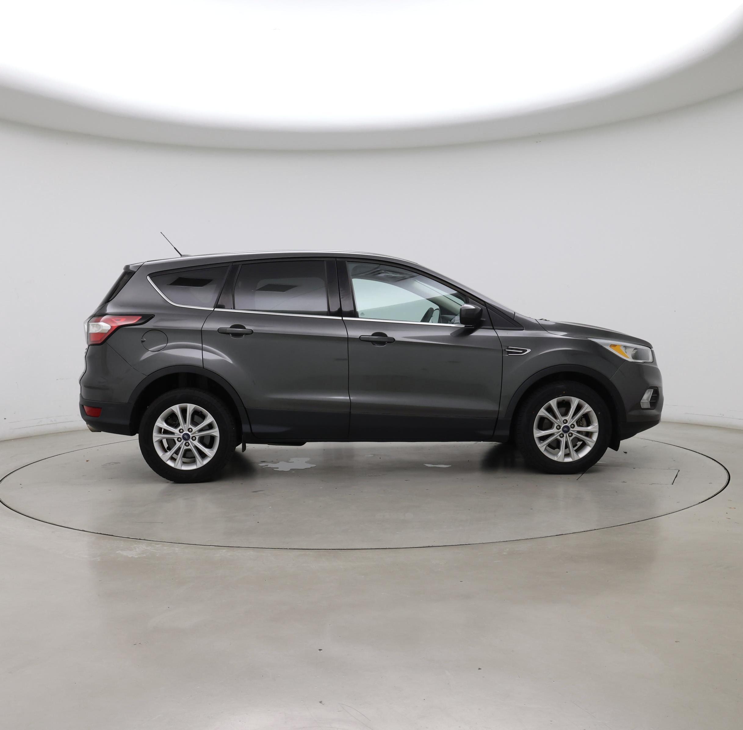 Thumbnail: 2017 Ford Escape - 7