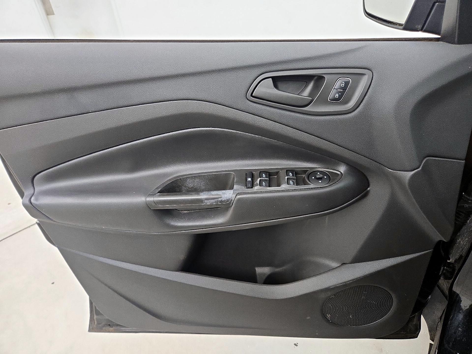 Thumbnail: 2017 Ford Escape - 12