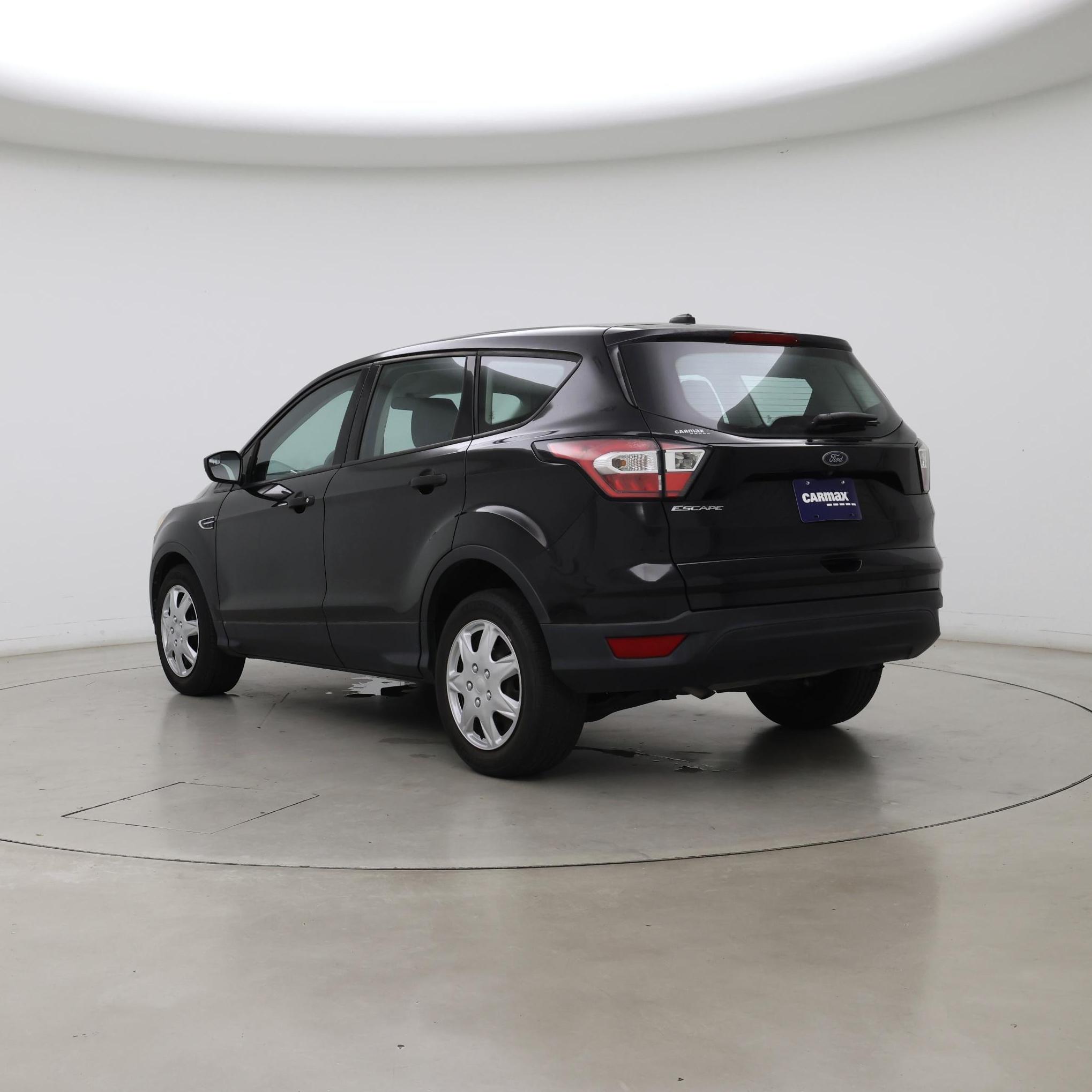 Thumbnail: 2017 Ford Escape - 2