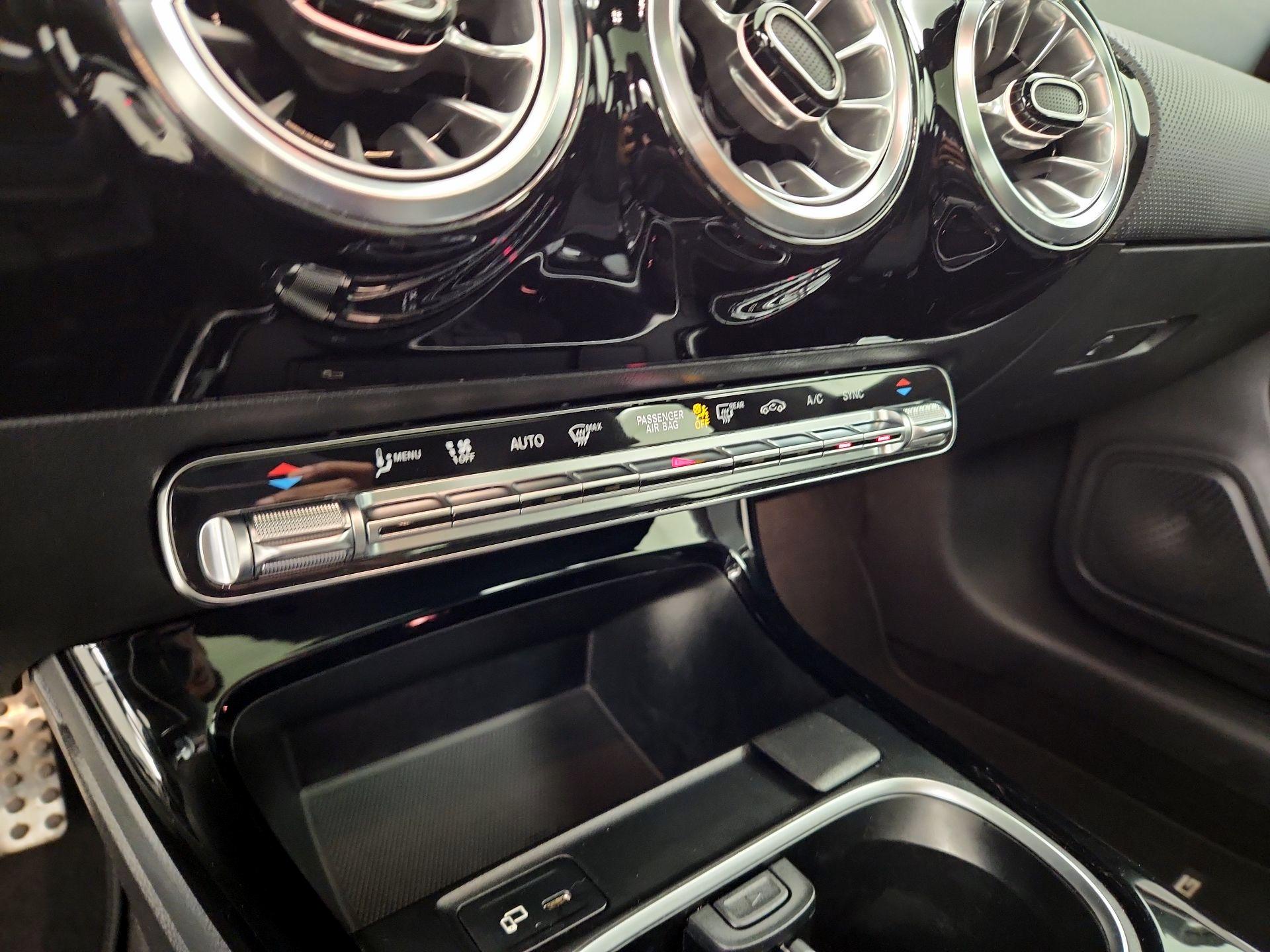 Thumbnail: 2023 Mercedes-Benz CLA - 16