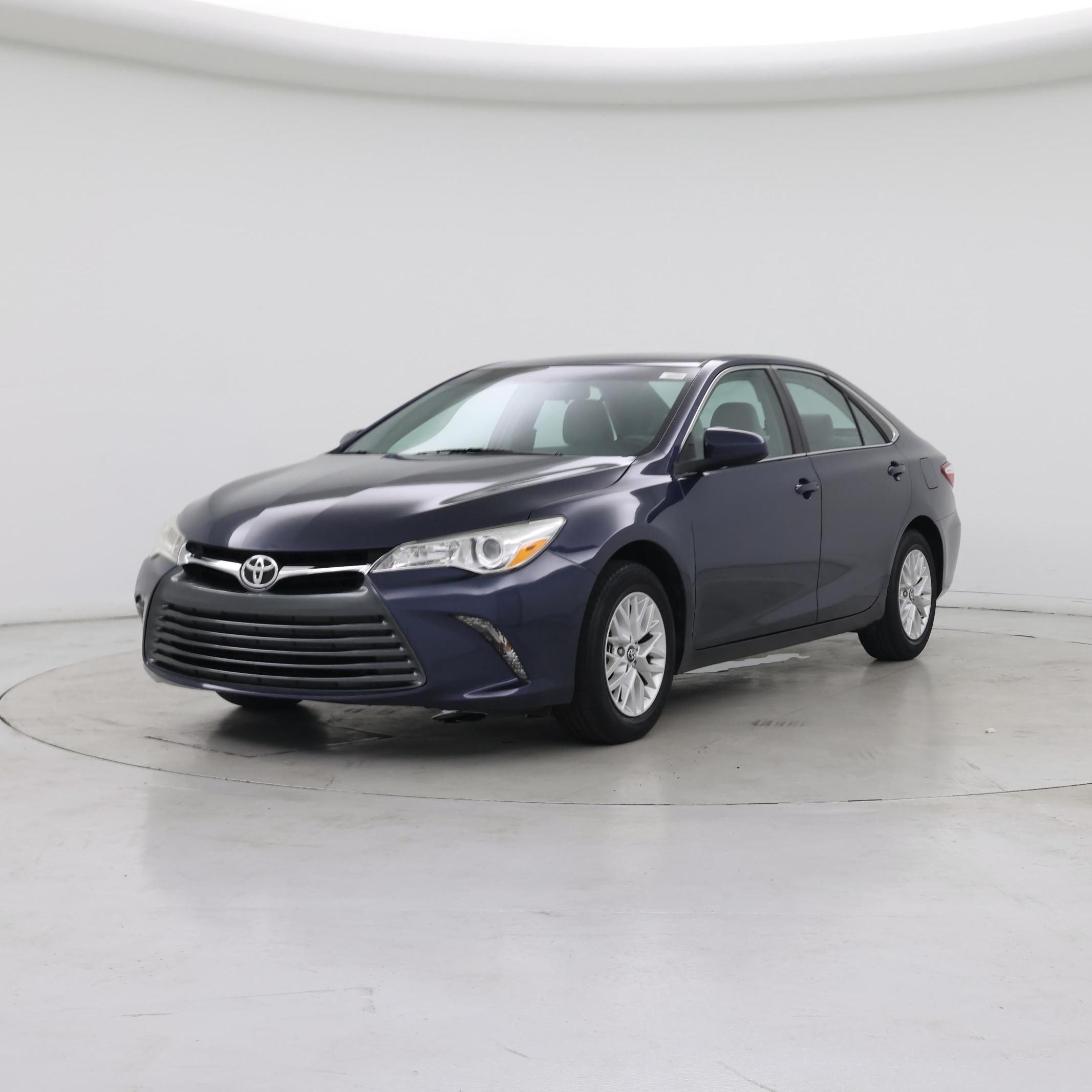 Thumbnail: 2017 Toyota Camry - 4
