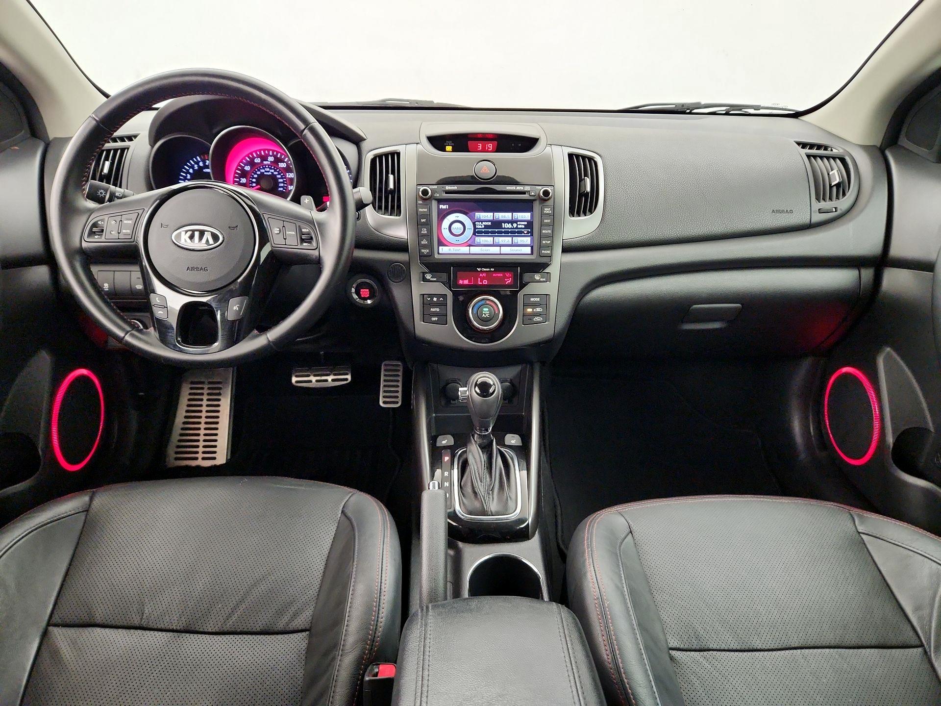 Thumbnail: 2013 Kia Forte - 9