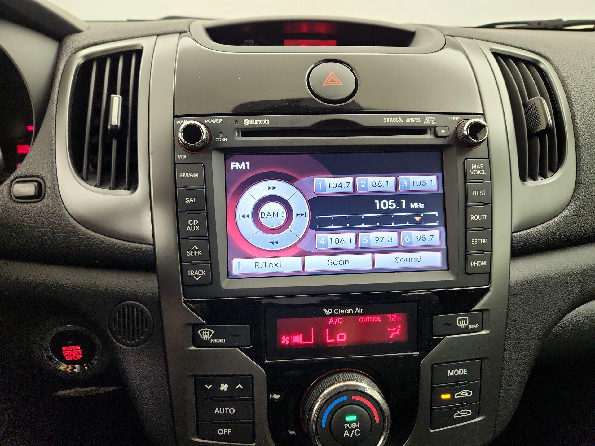 Thumbnail: 2013 Kia Forte - 14