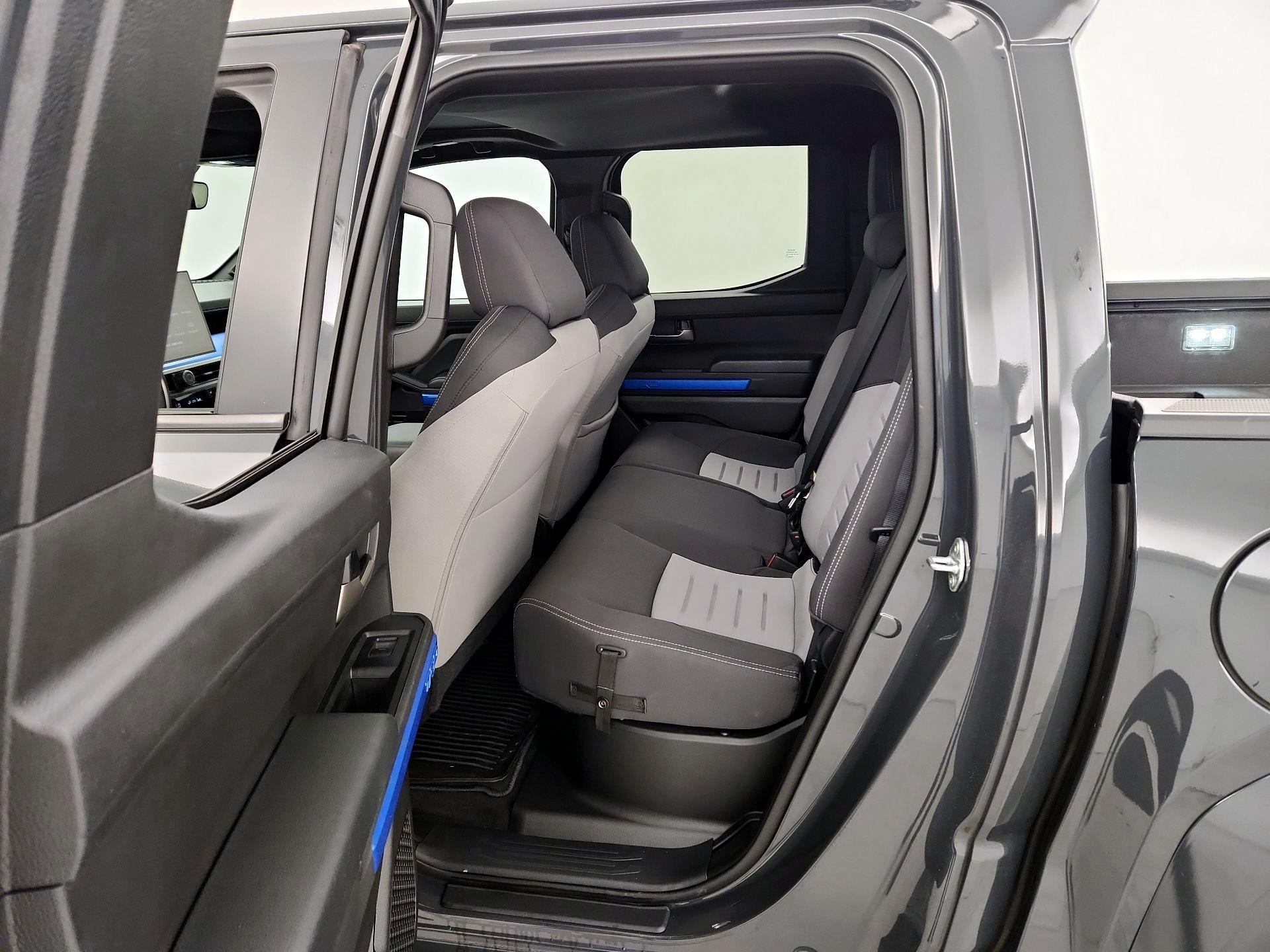 Thumbnail: 2024 Toyota Tacoma - 20