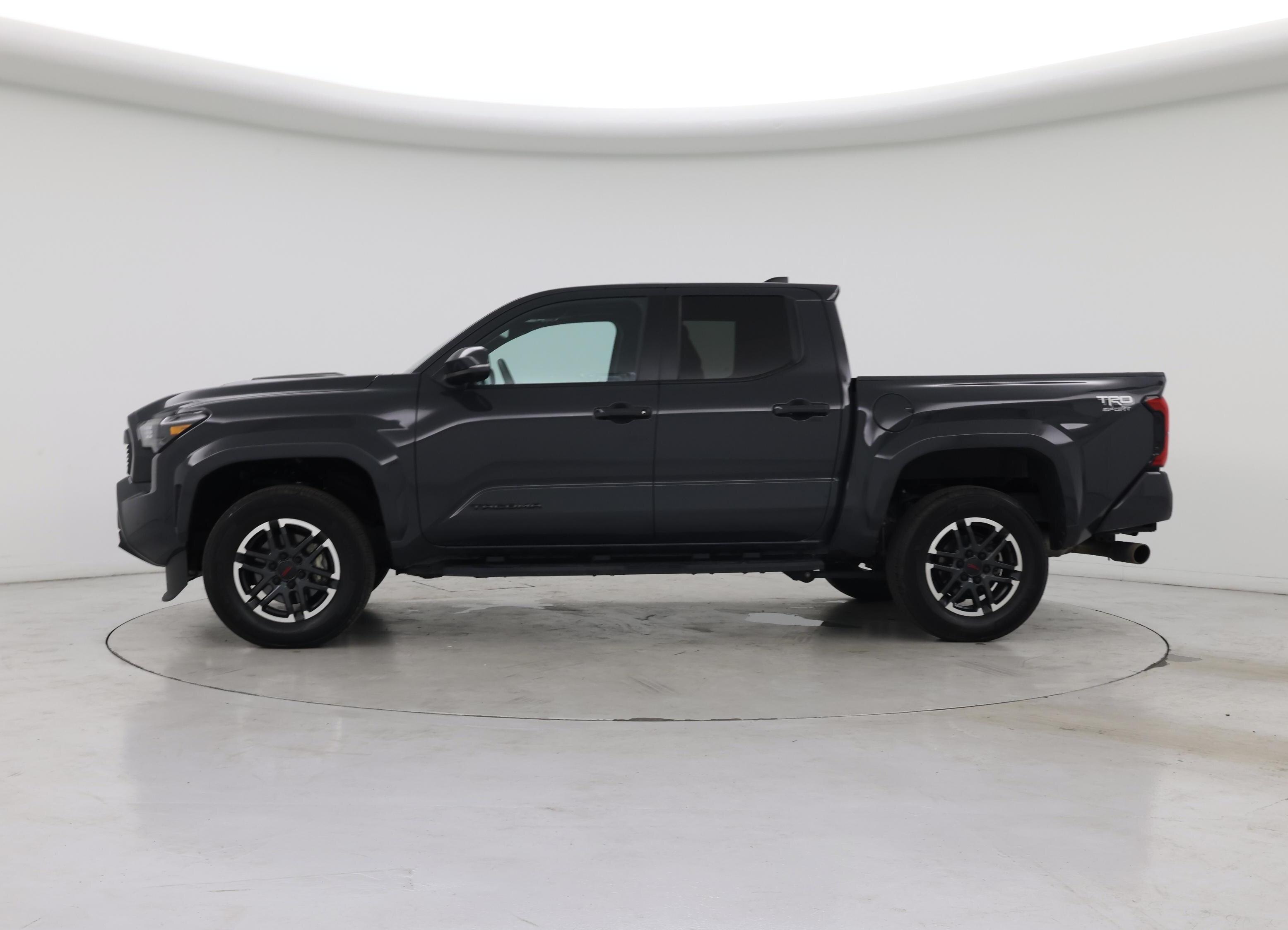 Thumbnail: 2024 Toyota Tacoma - 3