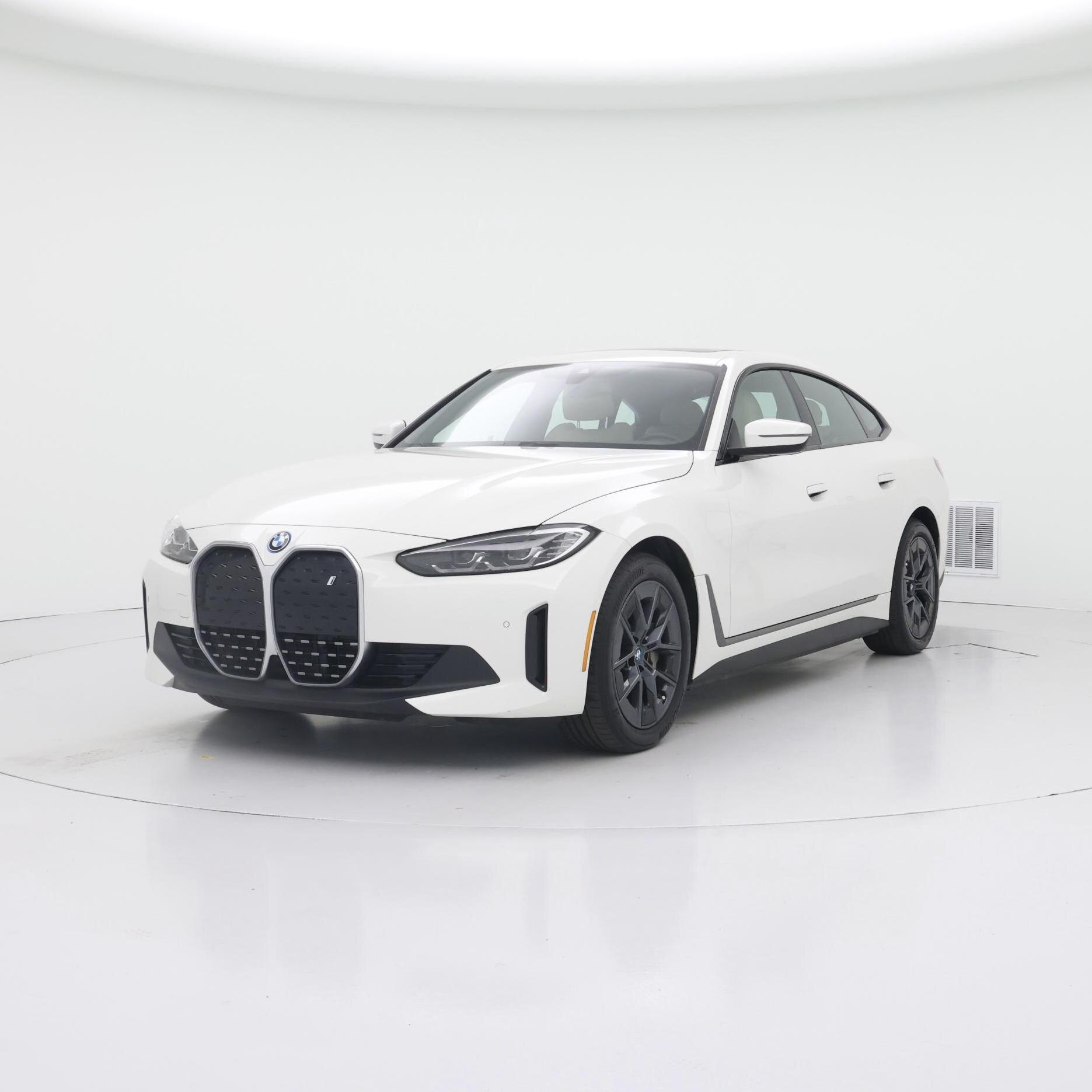 Thumbnail: 2023 BMW i4 - 4