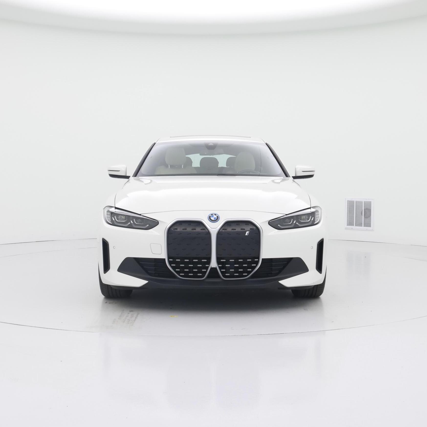 Thumbnail: 2023 BMW i4 - 5