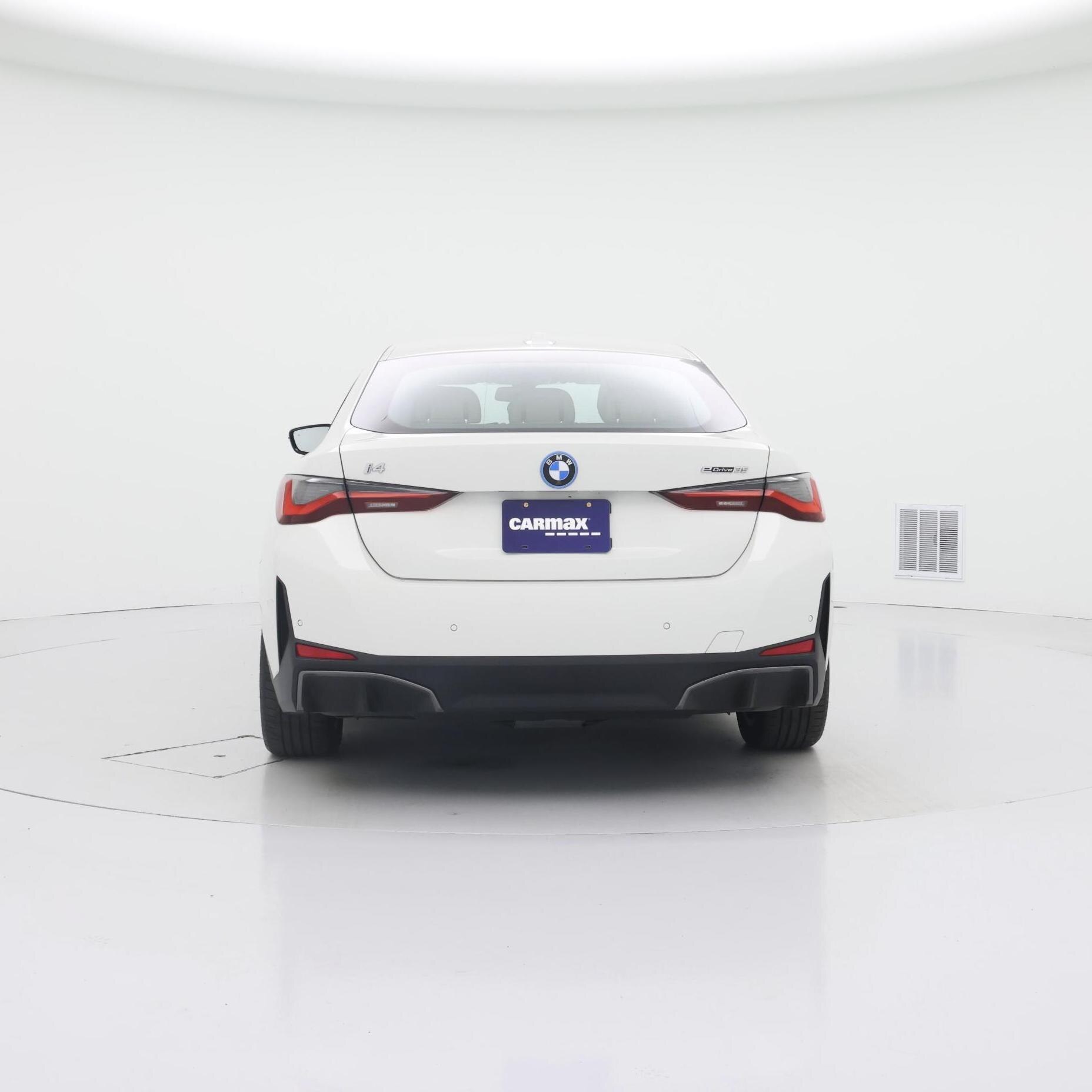 Thumbnail: 2023 BMW i4 - 6