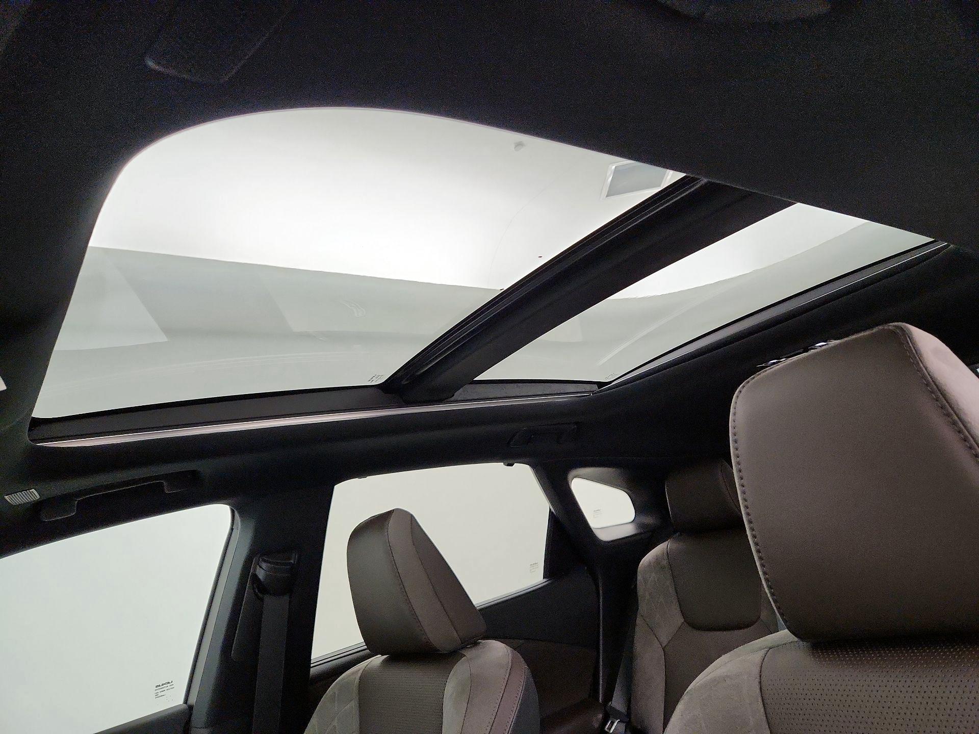 Thumbnail: 2023 Lexus RX - 19