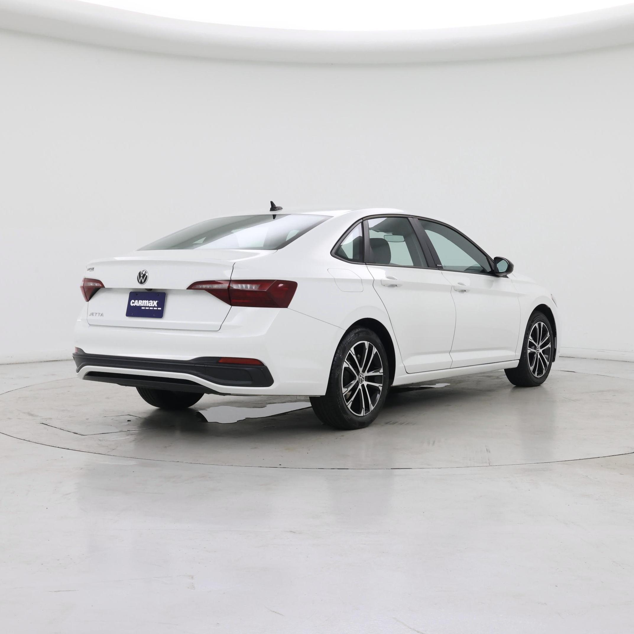 Thumbnail: 2023 Volkswagen Jetta - 8