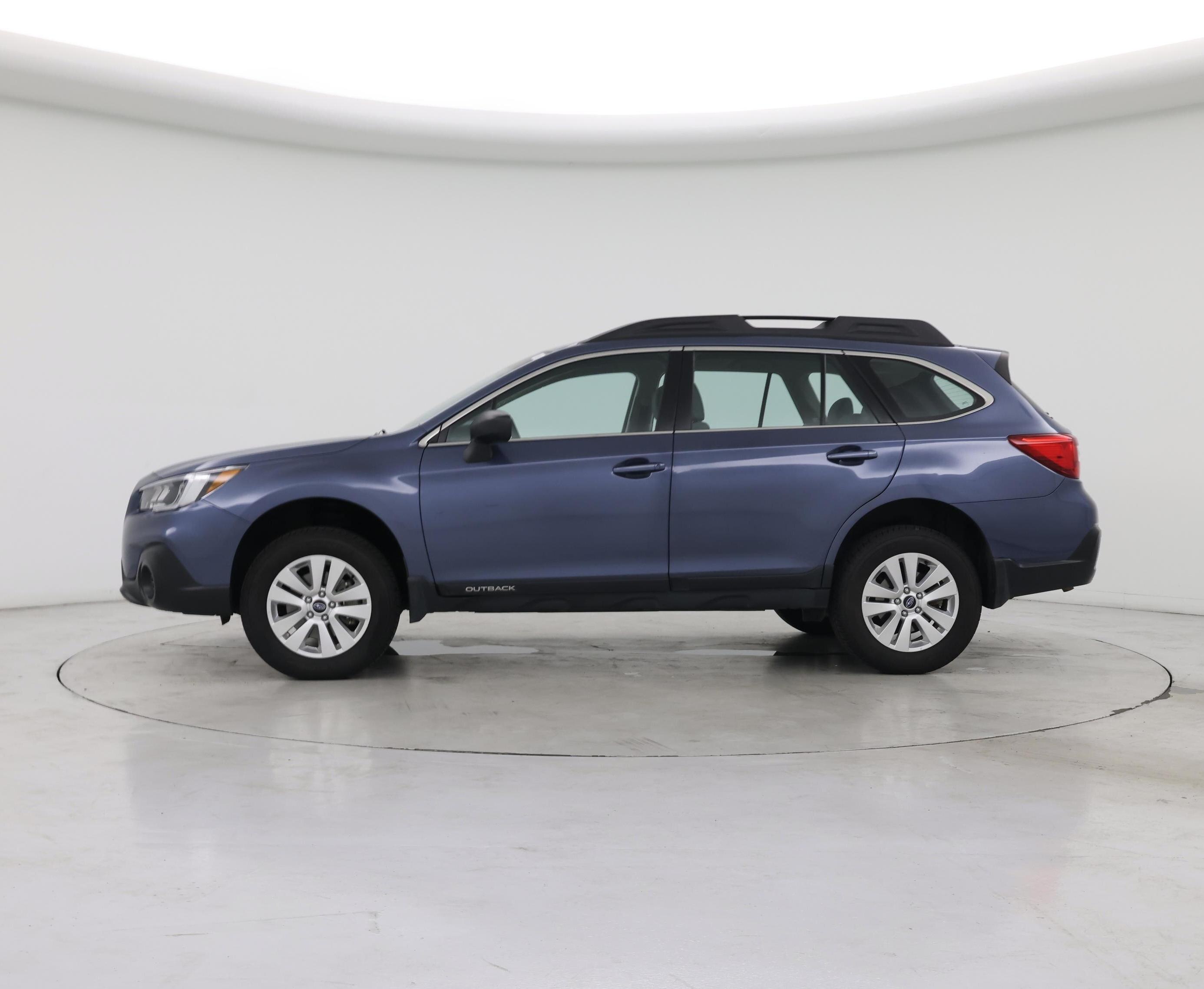 Thumbnail: 2018 Subaru Outback - 3