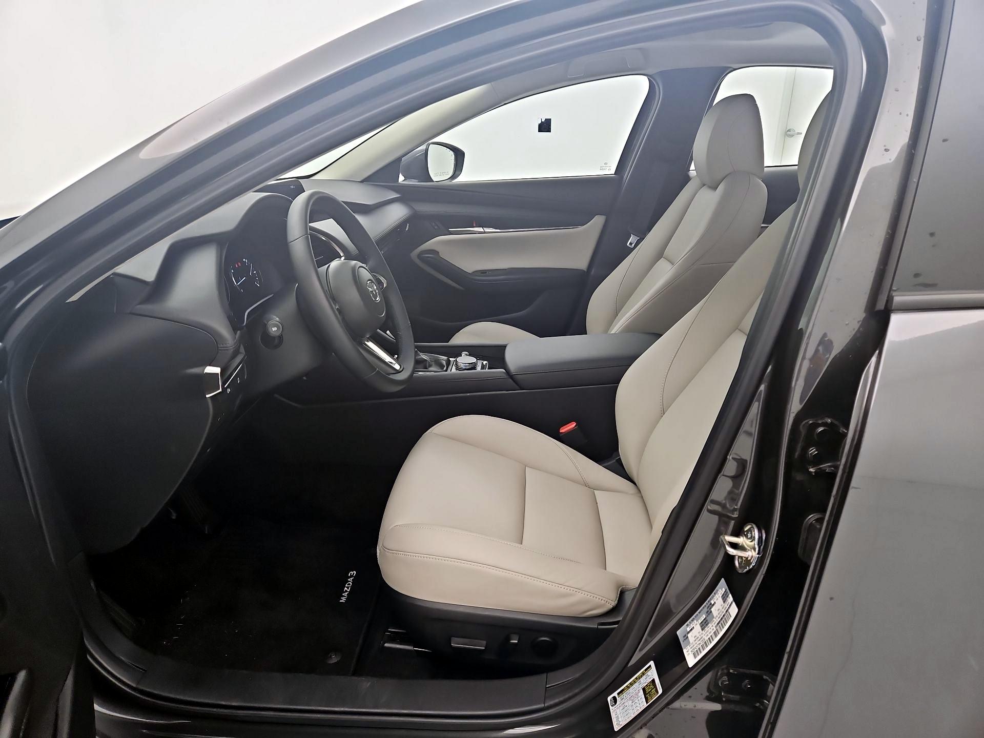 Thumbnail: 2025 Mazda Mazda3 - 11