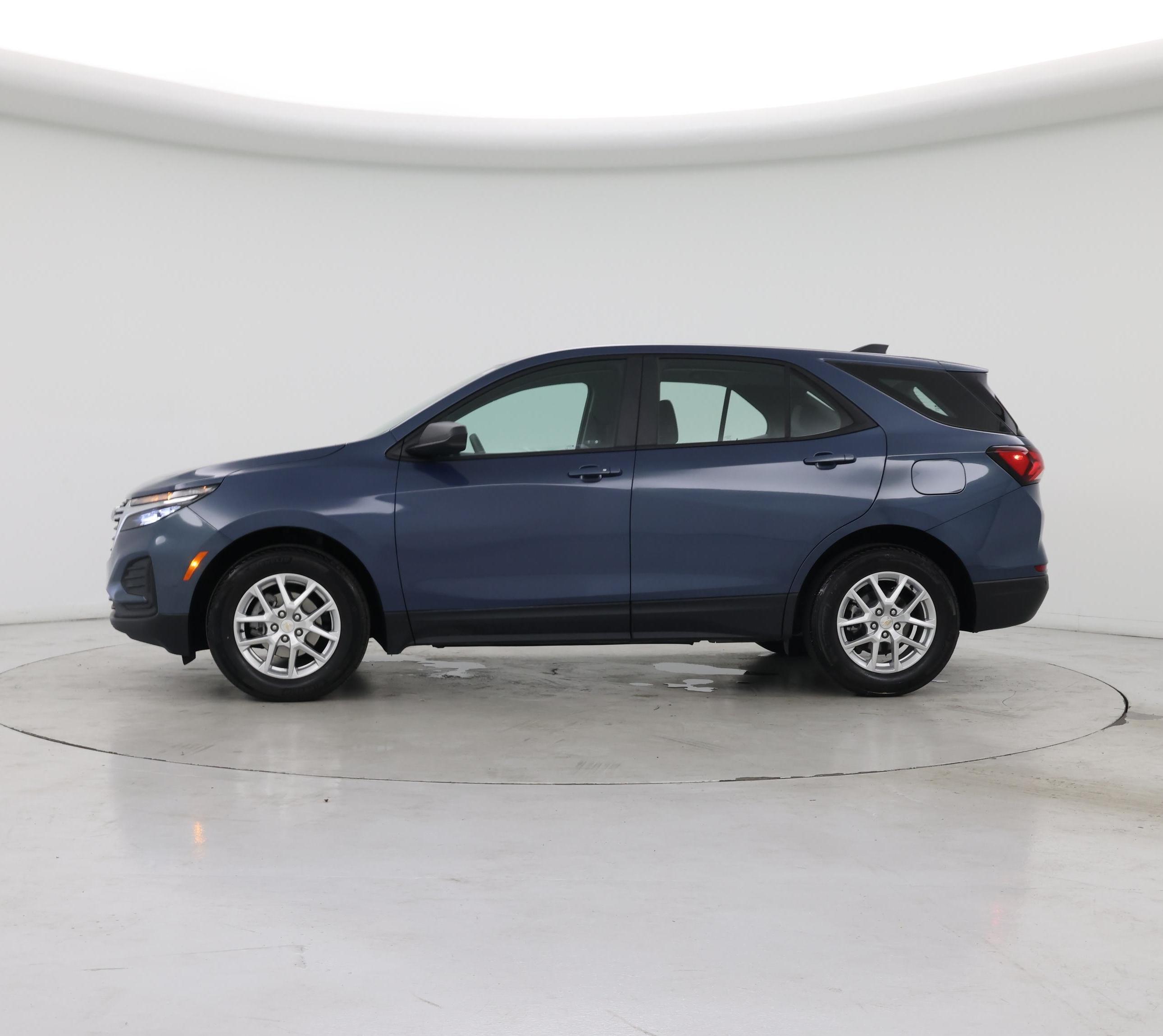 Thumbnail: 2024 Chevrolet Equinox - 3