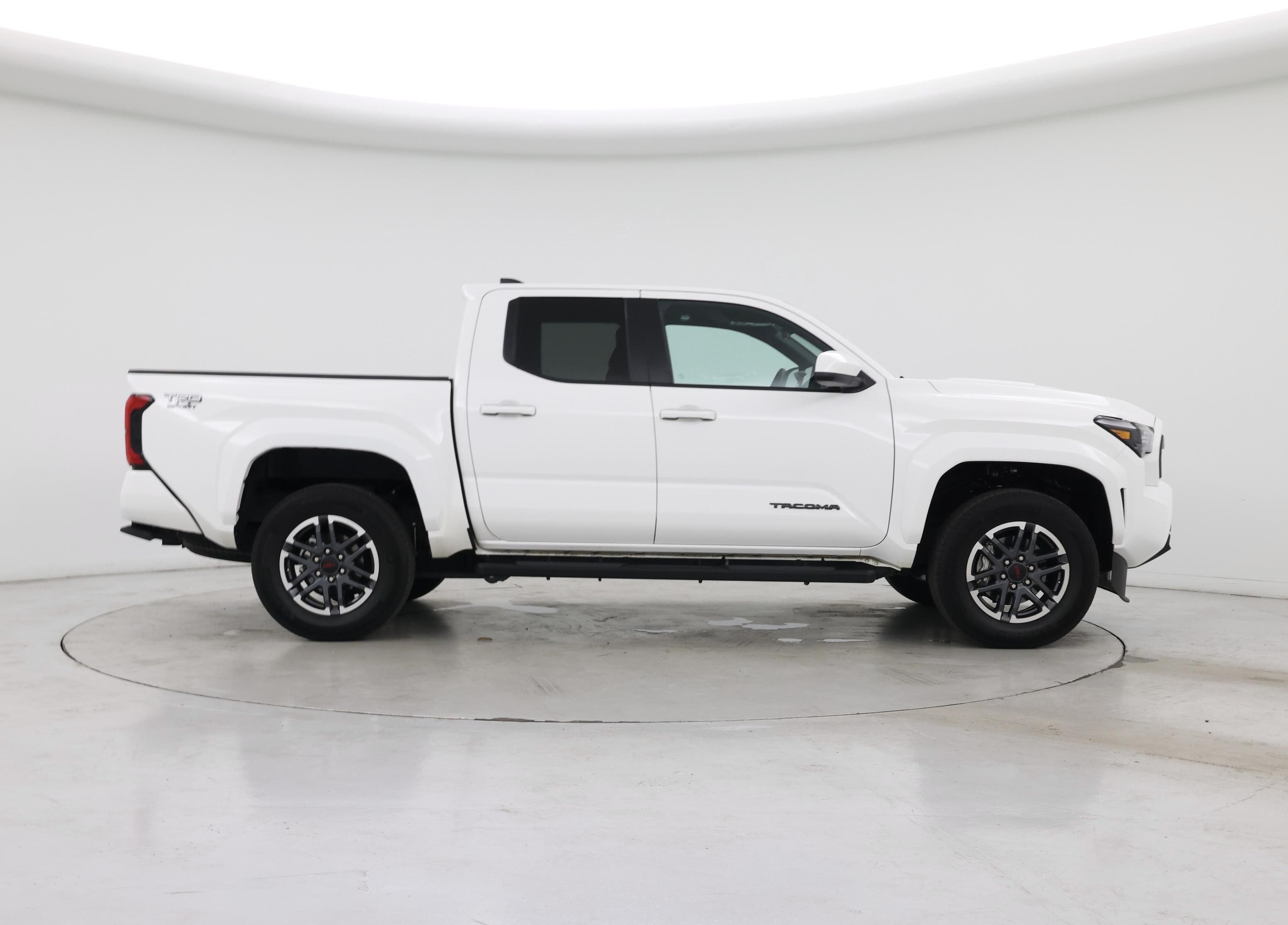 Thumbnail: 2024 Toyota Tacoma - 7