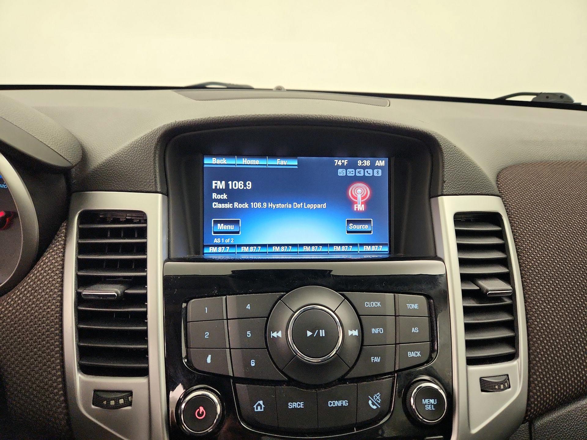 Thumbnail: 2016 Chevrolet Cruze - 14