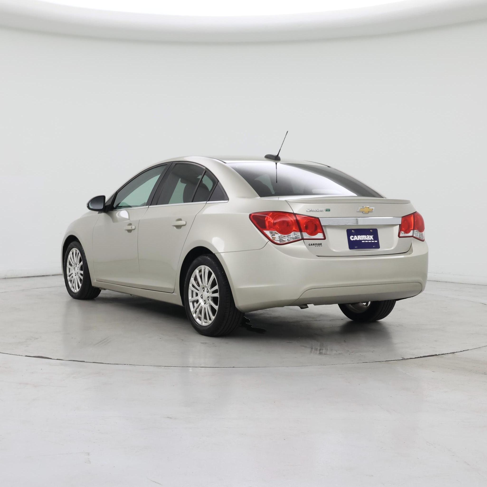 Thumbnail: 2016 Chevrolet Cruze - 2