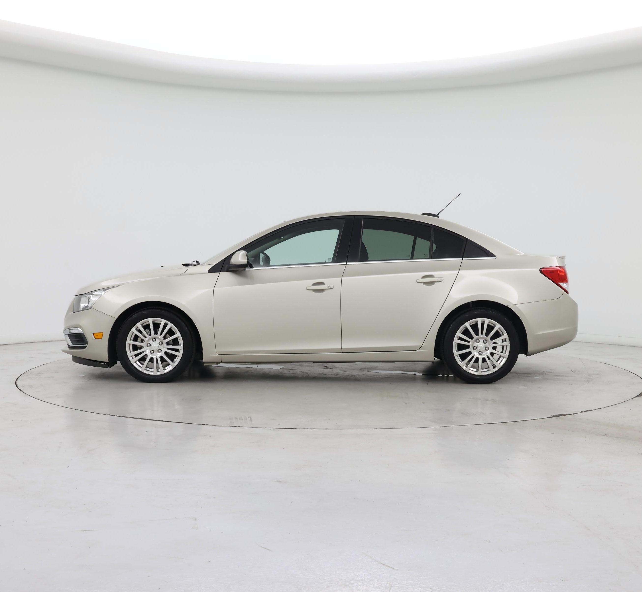 Thumbnail: 2016 Chevrolet Cruze - 3