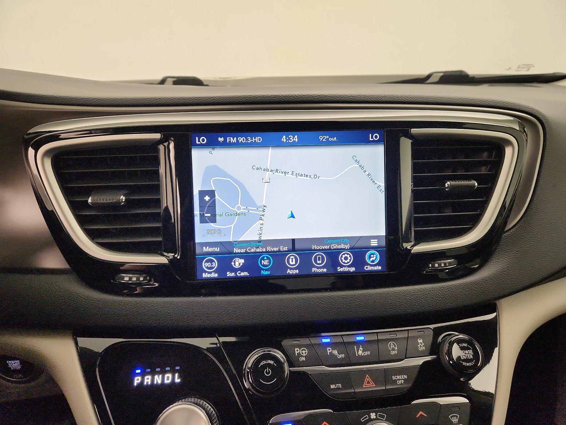Thumbnail: 2020 Chrysler Pacifica - 14