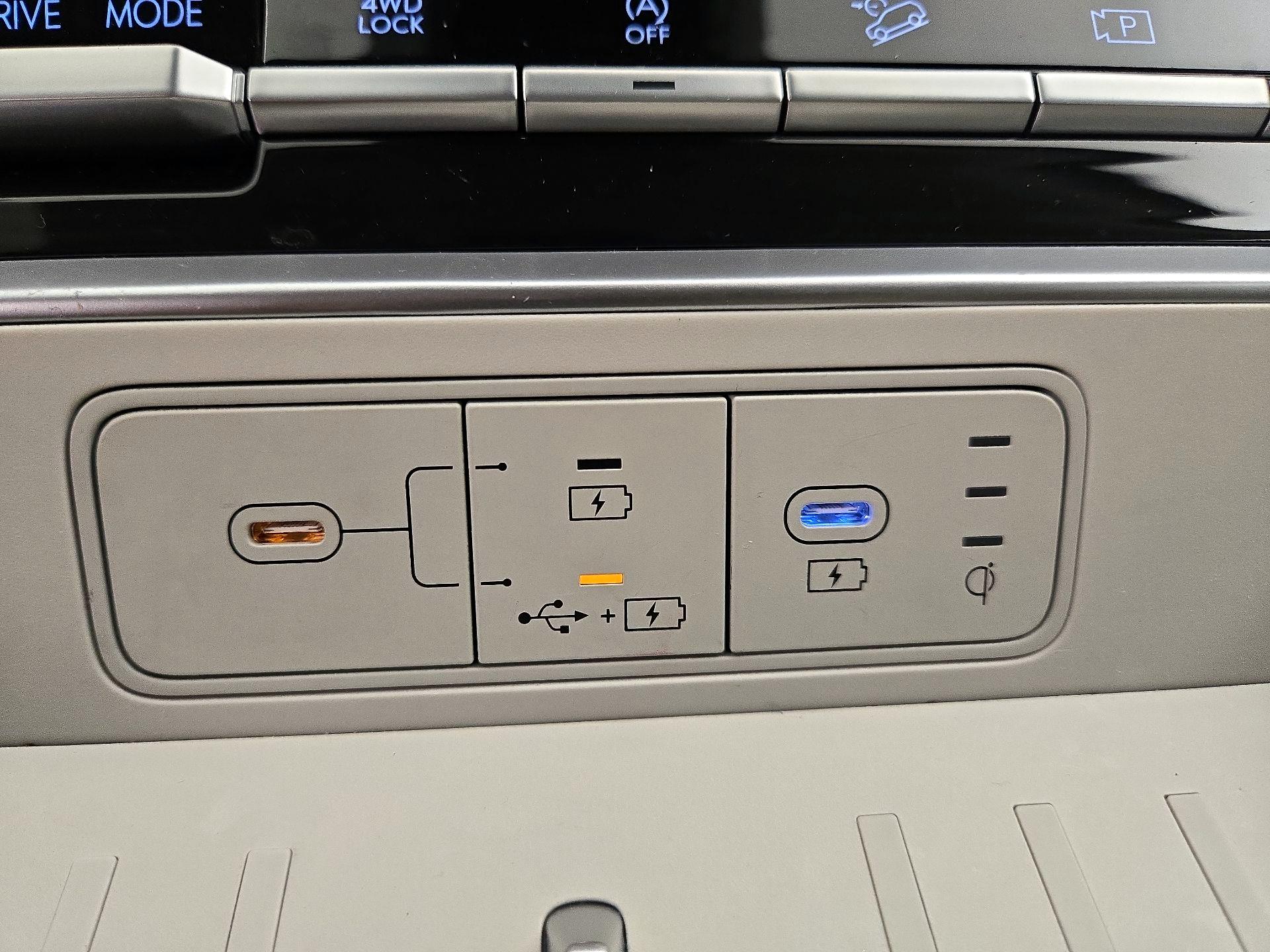 Thumbnail: 2025 Hyundai Santa Fe - 18