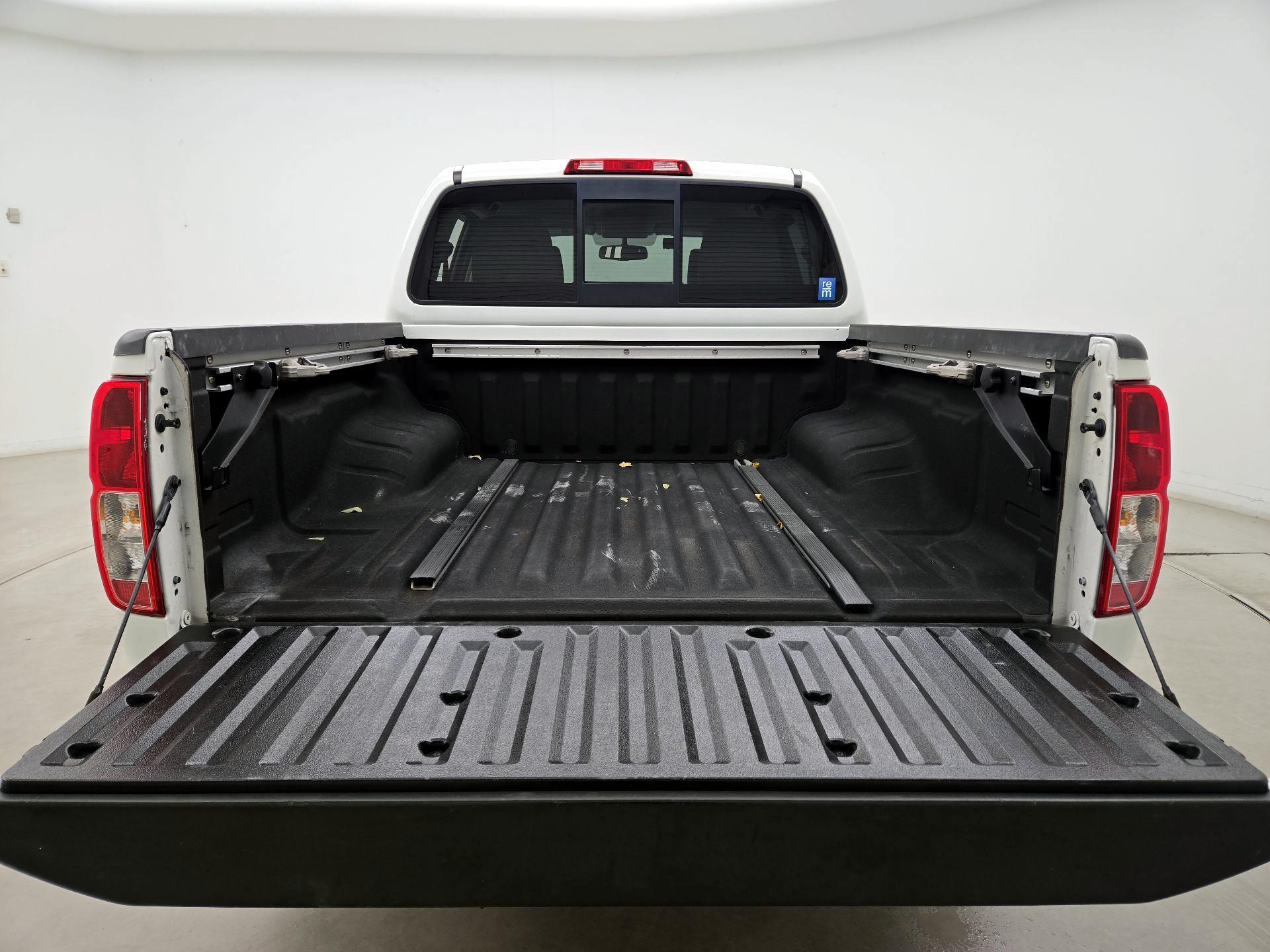 Thumbnail: 2019 Nissan Frontier - 20