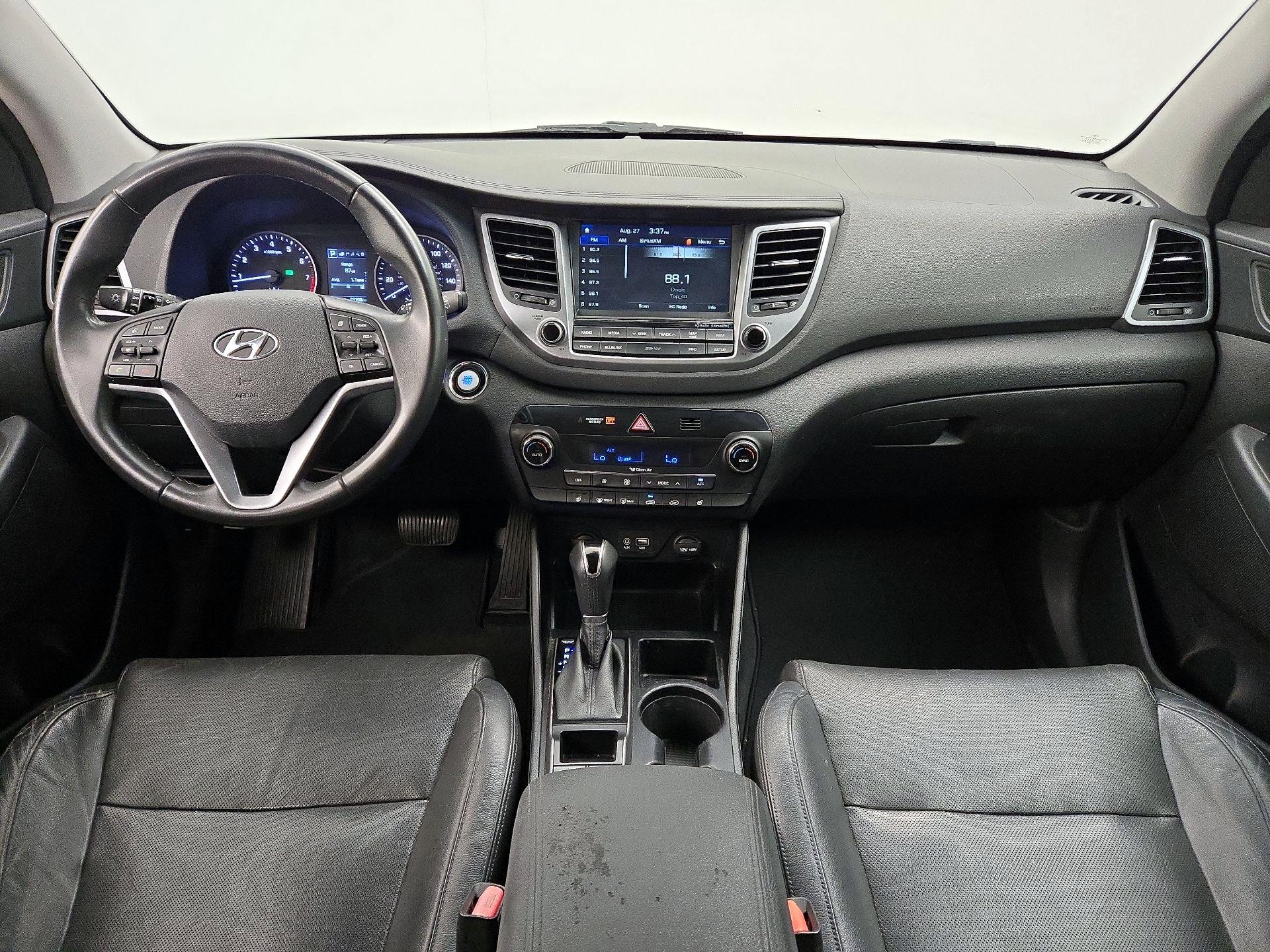 Thumbnail: 2016 Hyundai Tucson - 9