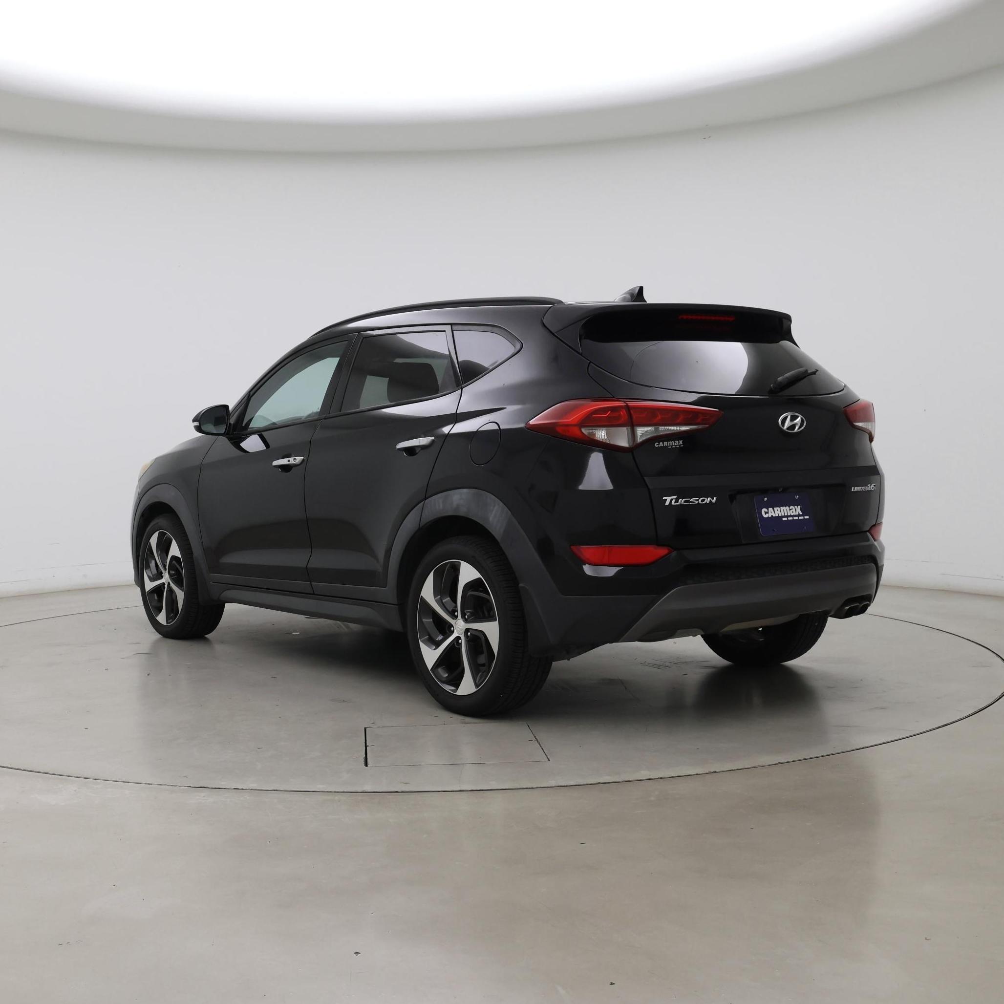 Thumbnail: 2016 Hyundai Tucson - 2