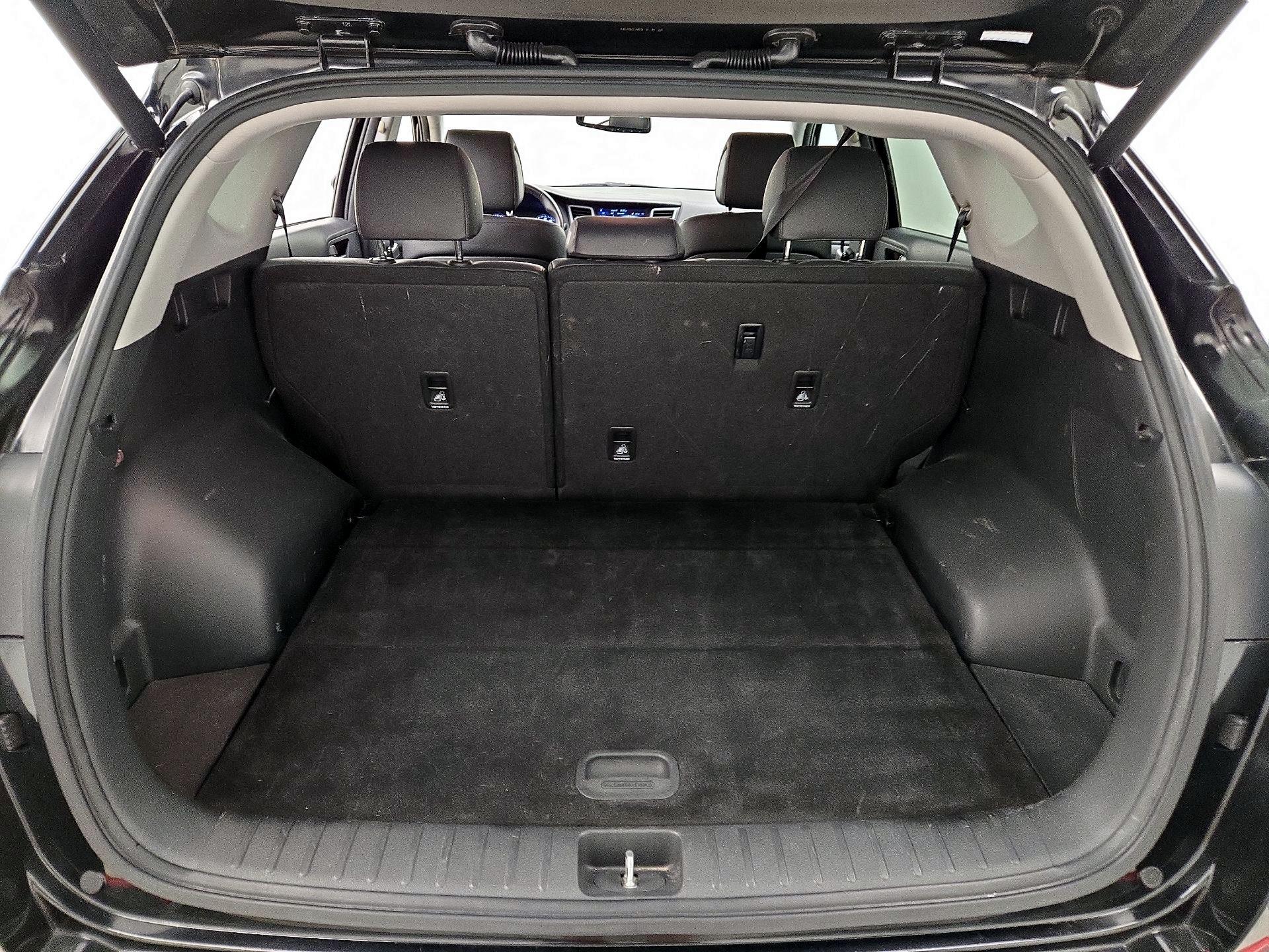 Thumbnail: 2016 Hyundai Tucson - 20