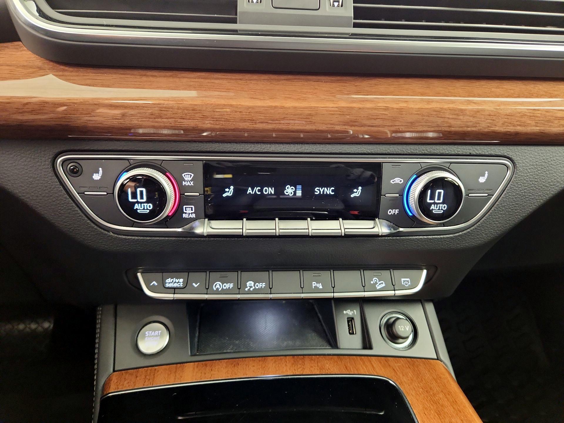 Thumbnail: 2021 Audi Q5 - 16