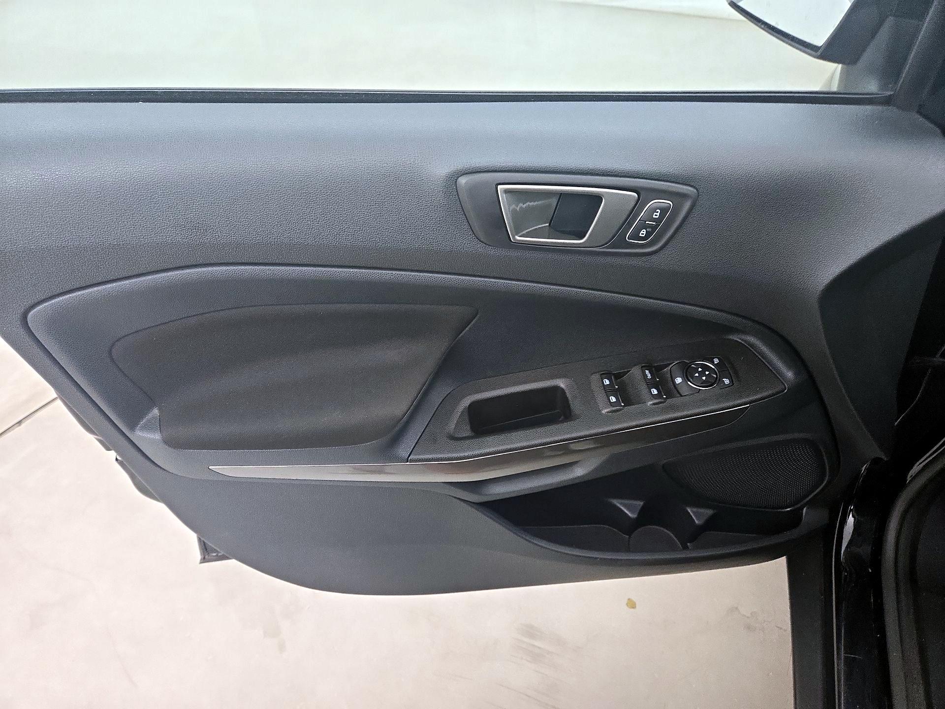 Thumbnail: 2021 Ford EcoSport - 12