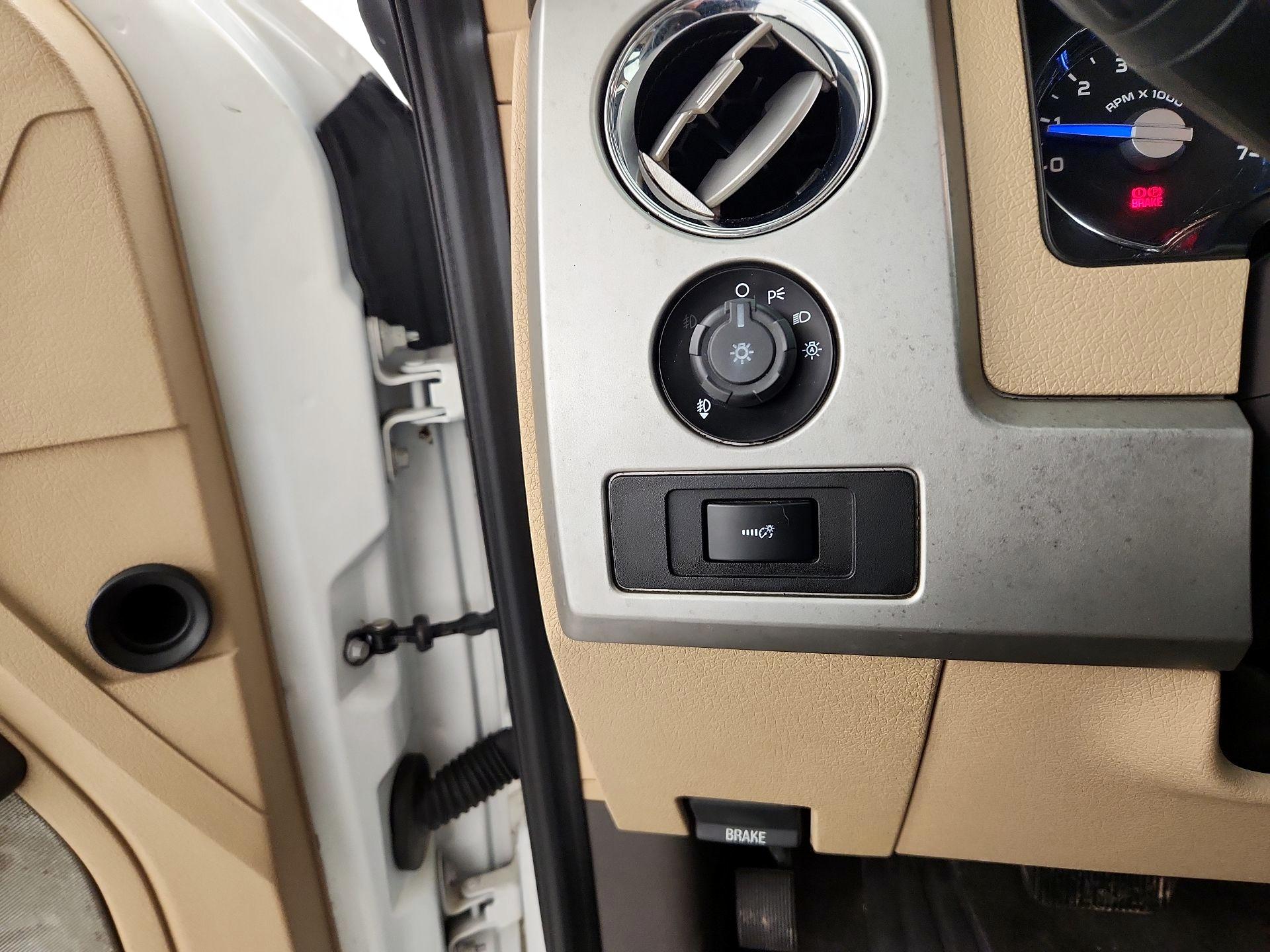 Thumbnail: 2014 Ford F-150 - 13