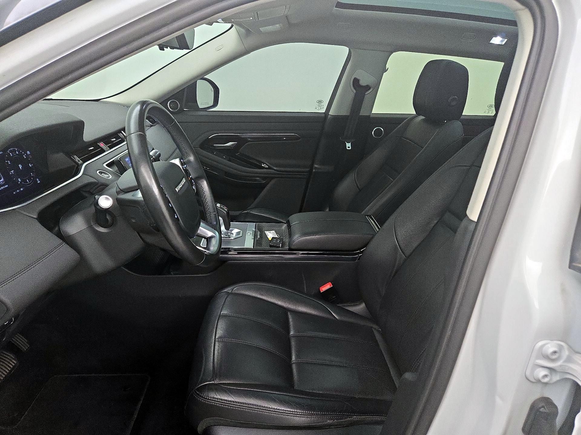 Thumbnail: 2020 Land Rover Range Rover Evoque - 11