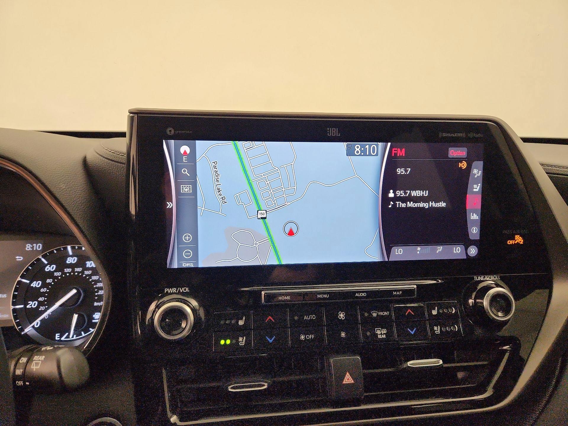 Thumbnail: 2020 Toyota Highlander - 14