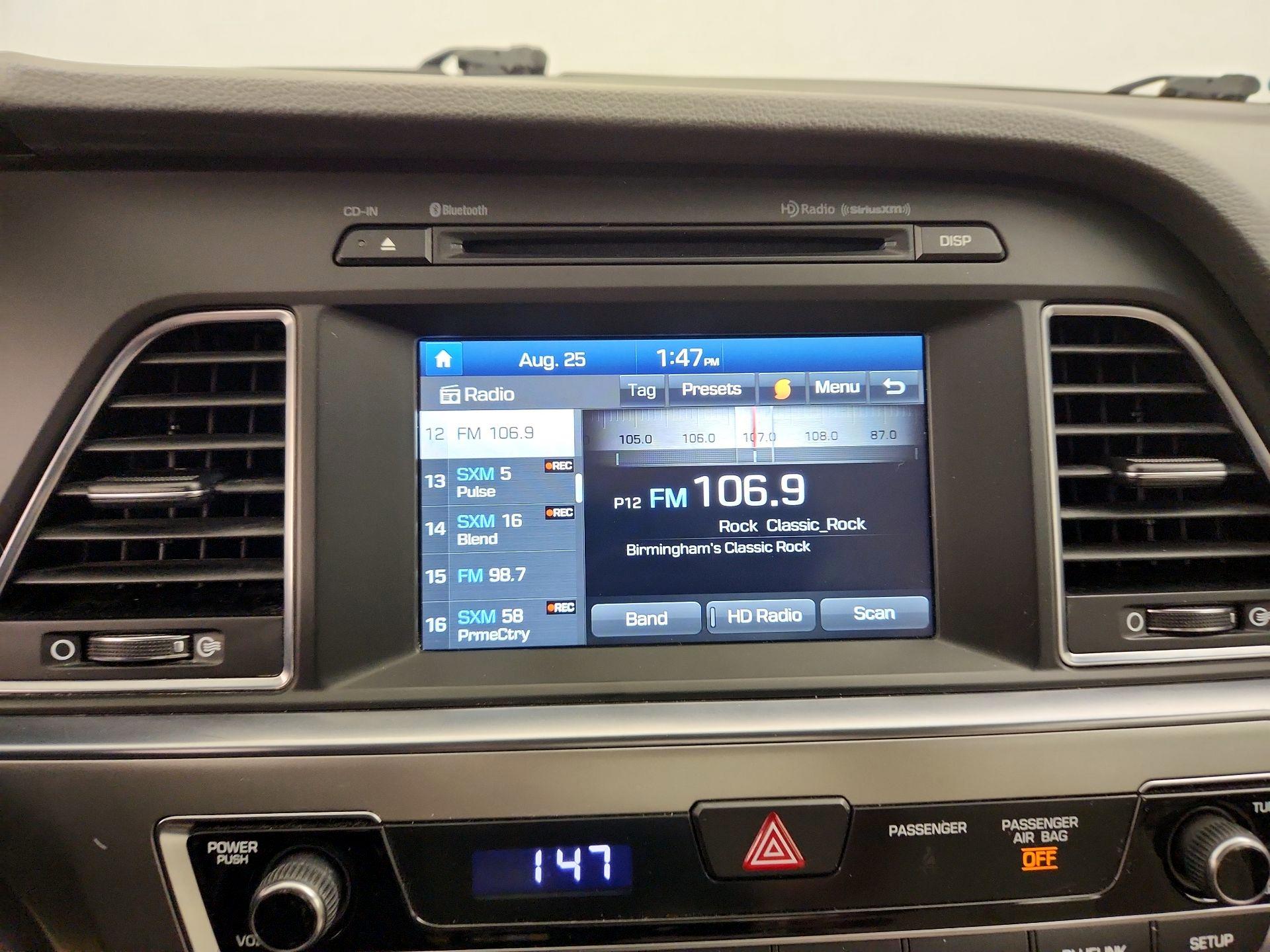 Thumbnail: 2017 Hyundai Sonata - 15