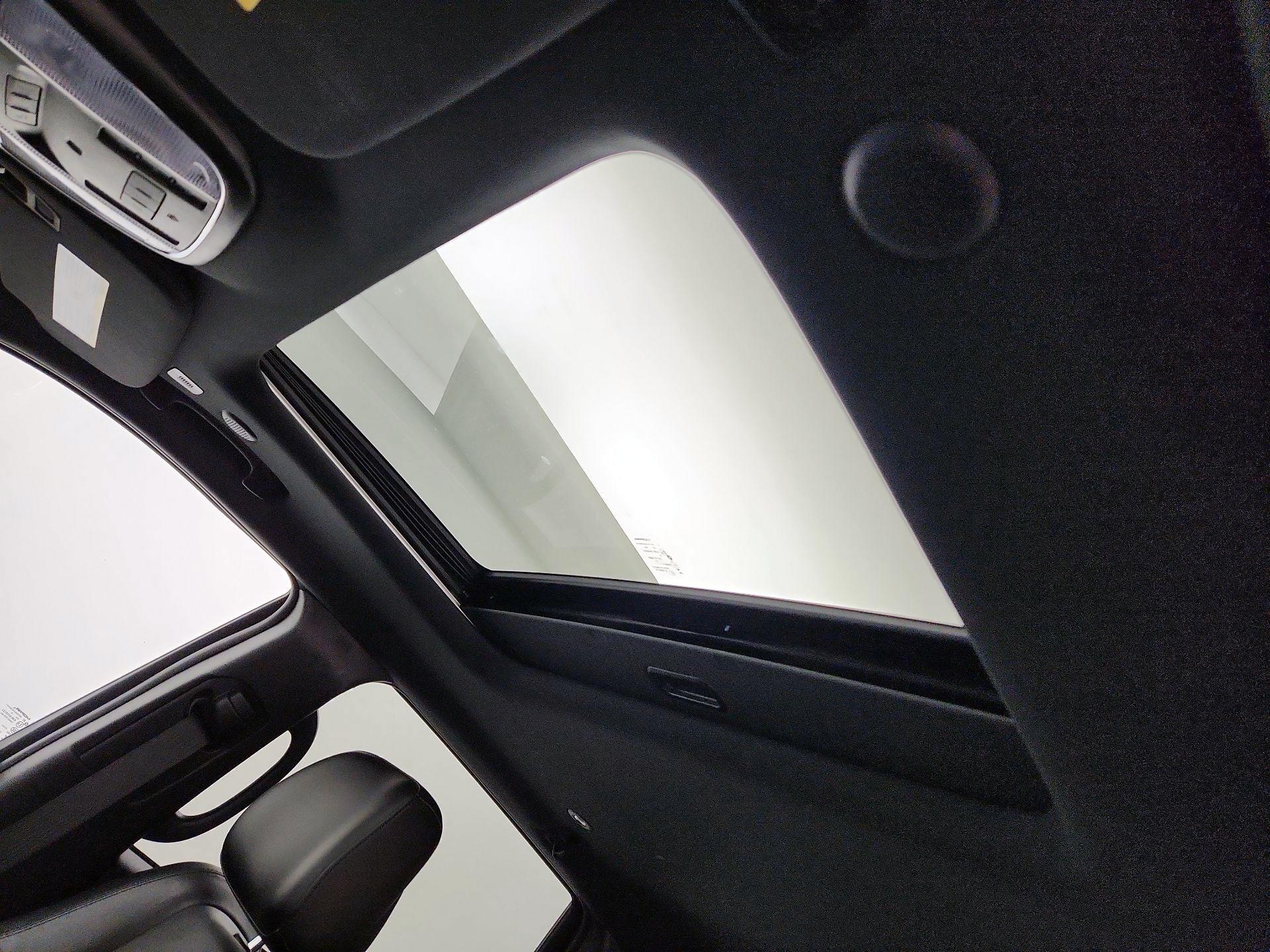 Thumbnail: 2019 Jeep Grand Cherokee - 20